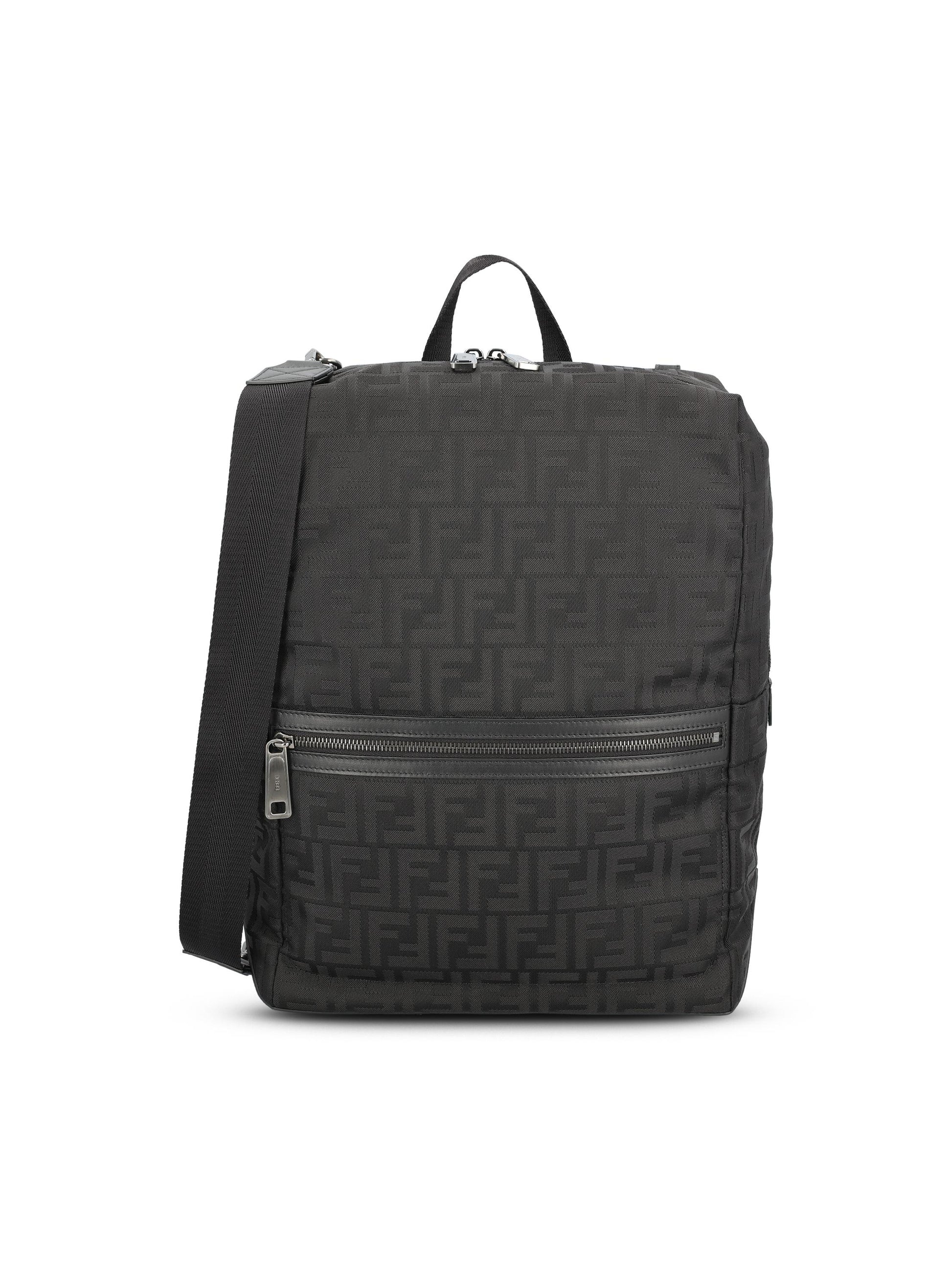 Zaino realizzato in nylon FF. 7VZ091 AVC6F05TR FENDI 