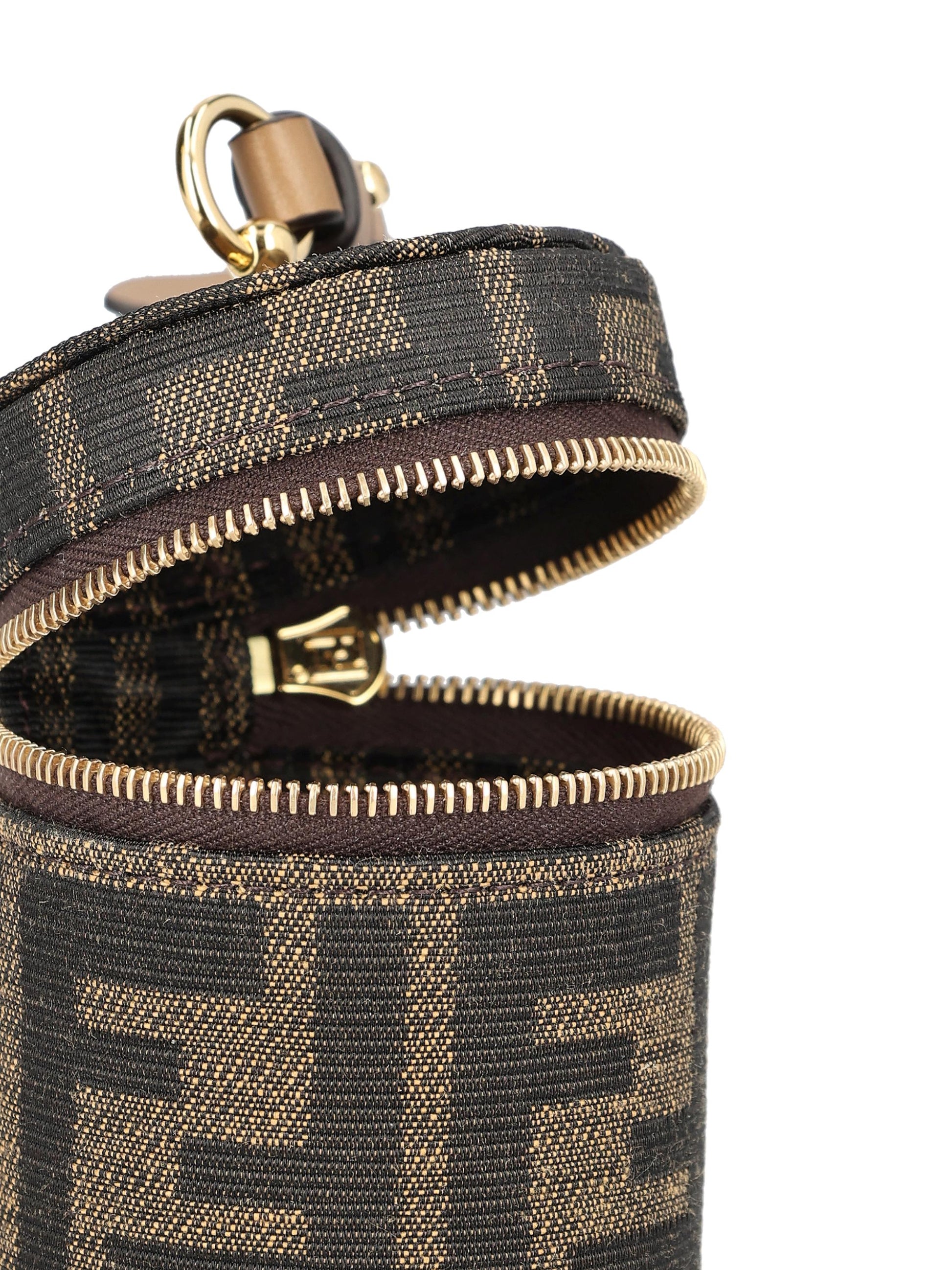 Portafoglio realizzato in tessuto. 8M0518 A98PF0A6E FENDI 