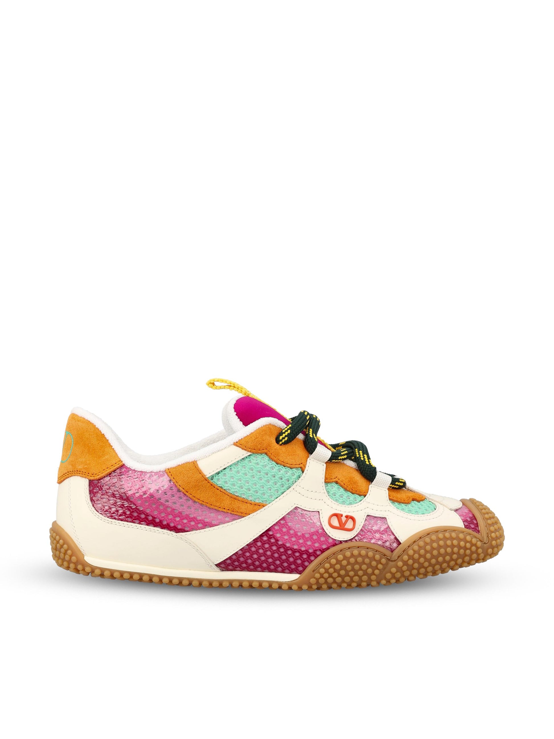 Sneakers realizzate in pelle gommata. 8W2S0NB8SBU 9P2 VALENTINO GARAVANI 