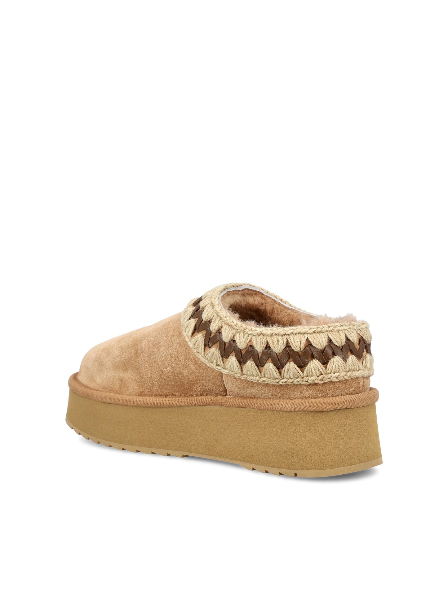 Sabot realizzati in camoscio. FW681009A SAV MOU 