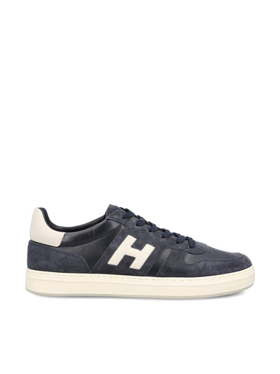 Sneakers realizzate in pelle scamosciata. HXM6680FZ00UHC 01VU HOGAN 