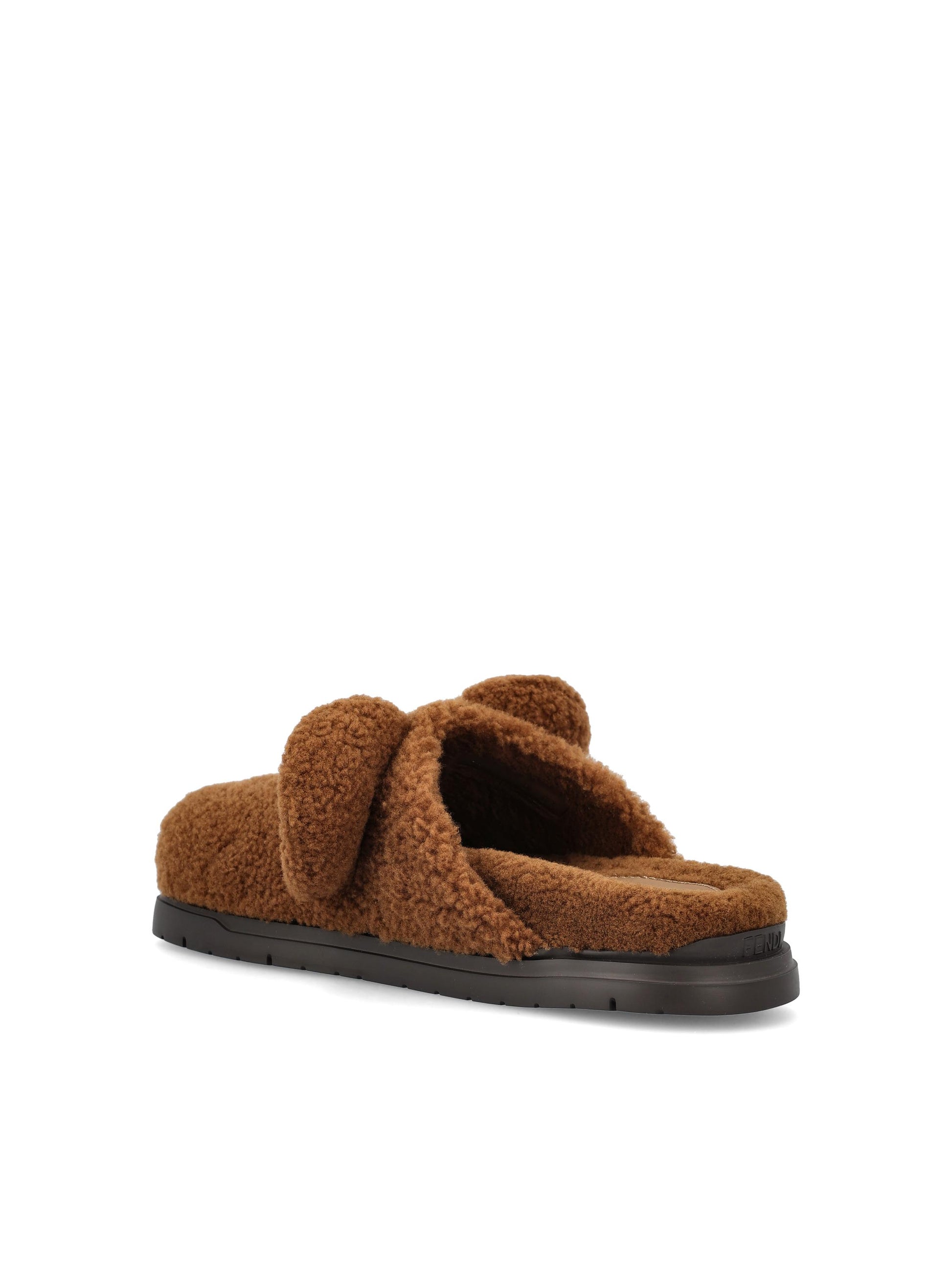 Sabot realizzate in montone. 7D1716 PCYF1GR1 FENDI 