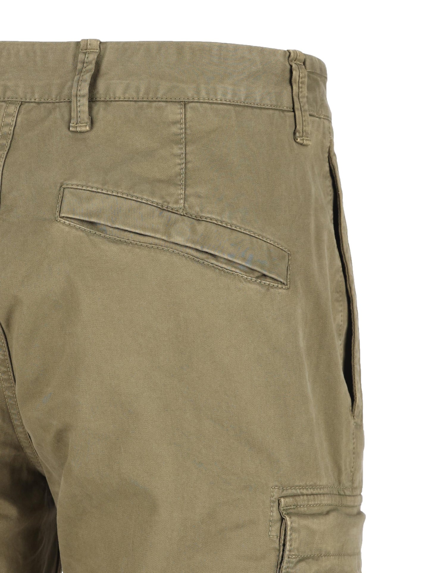 Pantaloni realizzati in cotone. 3100051 S0004V015G STONE ISLAND 