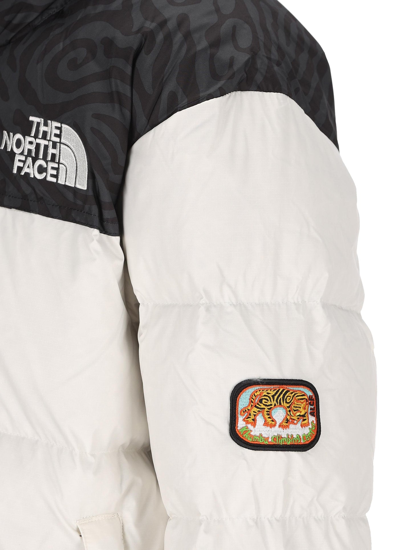 THE NORTH FACE NF0A3XEO5IX1