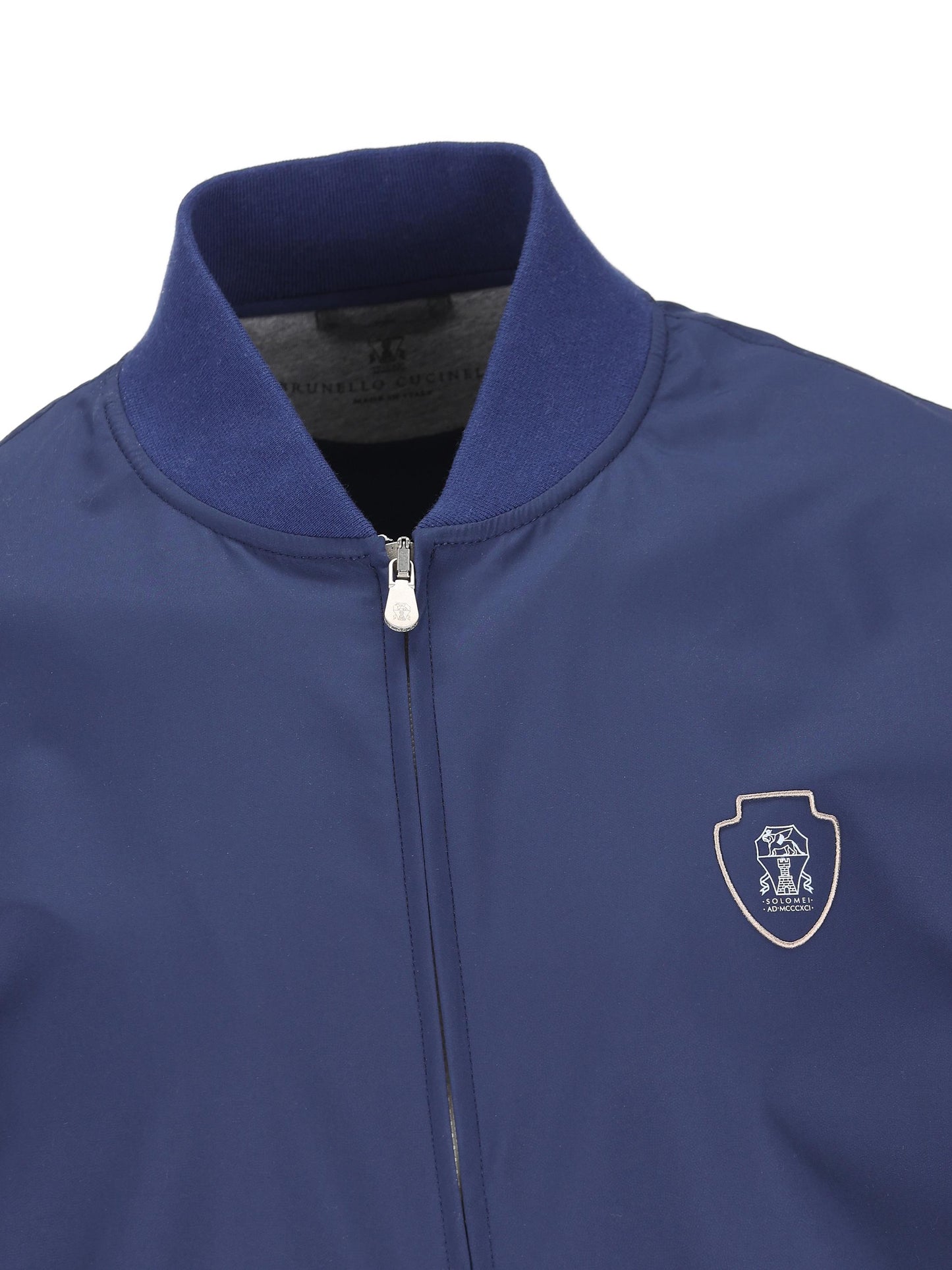 Gilet realizzato in poliestere. MB4229083T C010 BRUNELLO CUCINELLI 