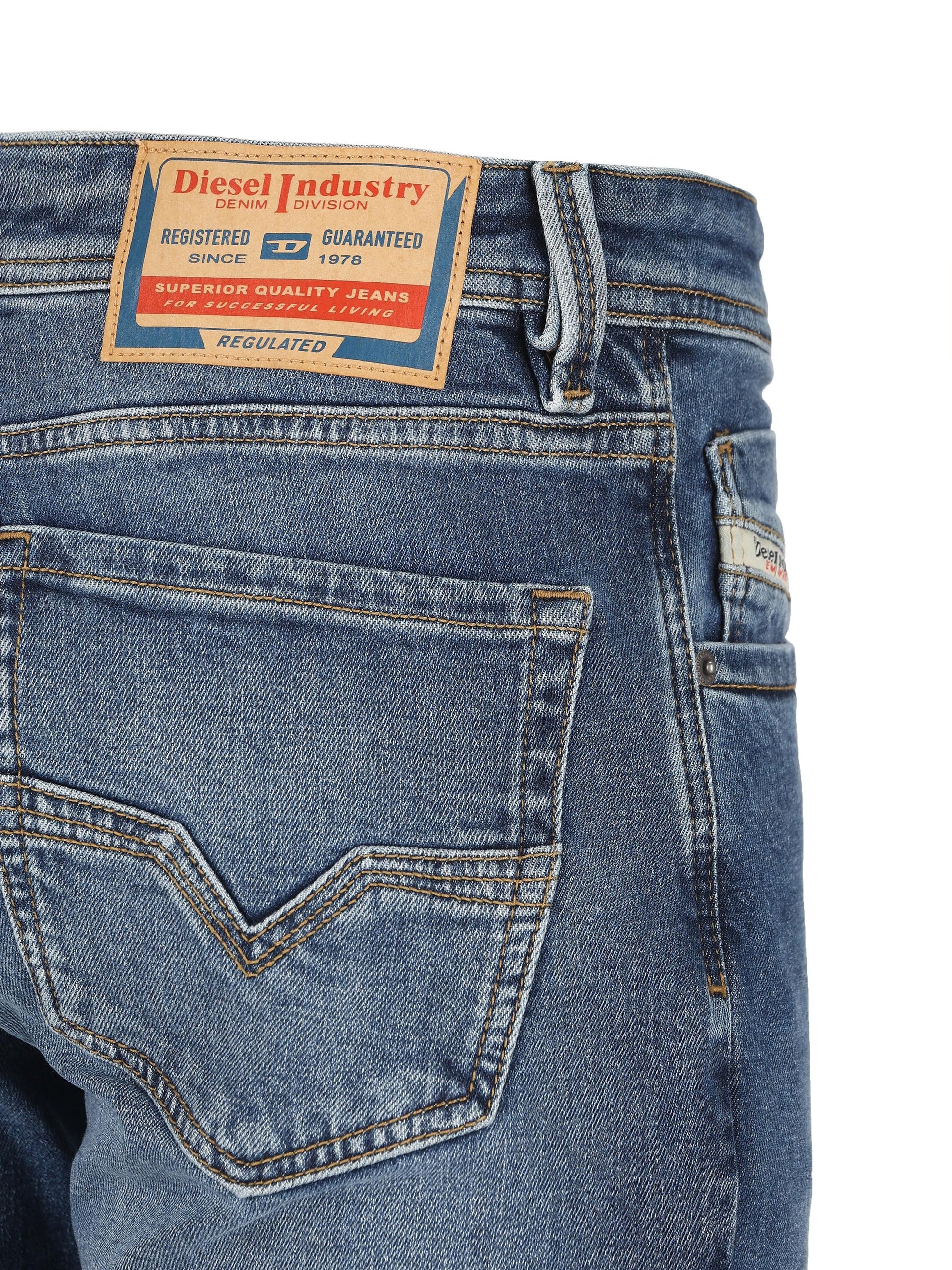 Pantaloni realizzati in cotone. 00C06Q 0ADBI01 DIESEL 