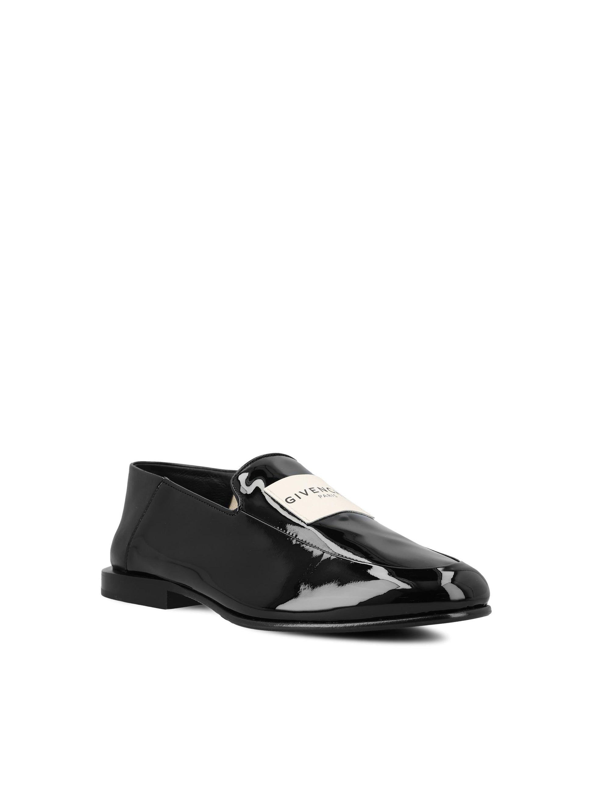 Mocassini realizzati in pelle verniciata. BE2028E2FS 001 GIVENCHY 