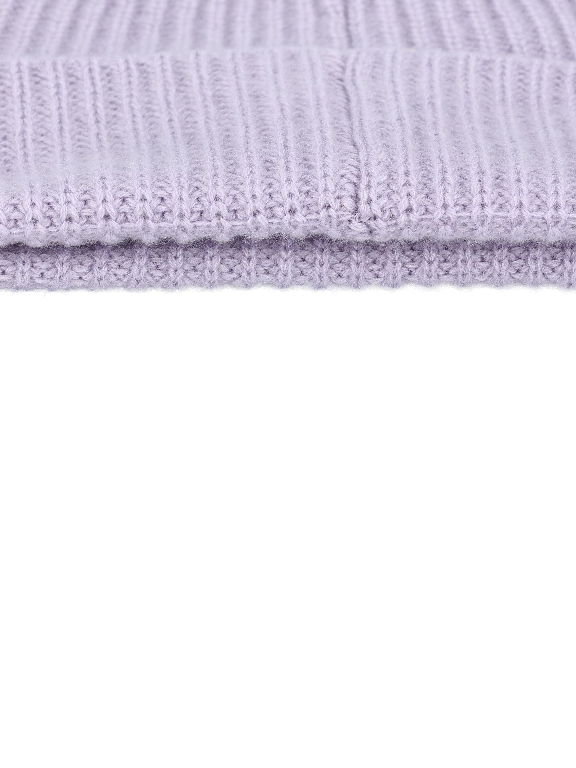Berretto realizzato in cashmere. FXM0042 402O LORO PIANA 