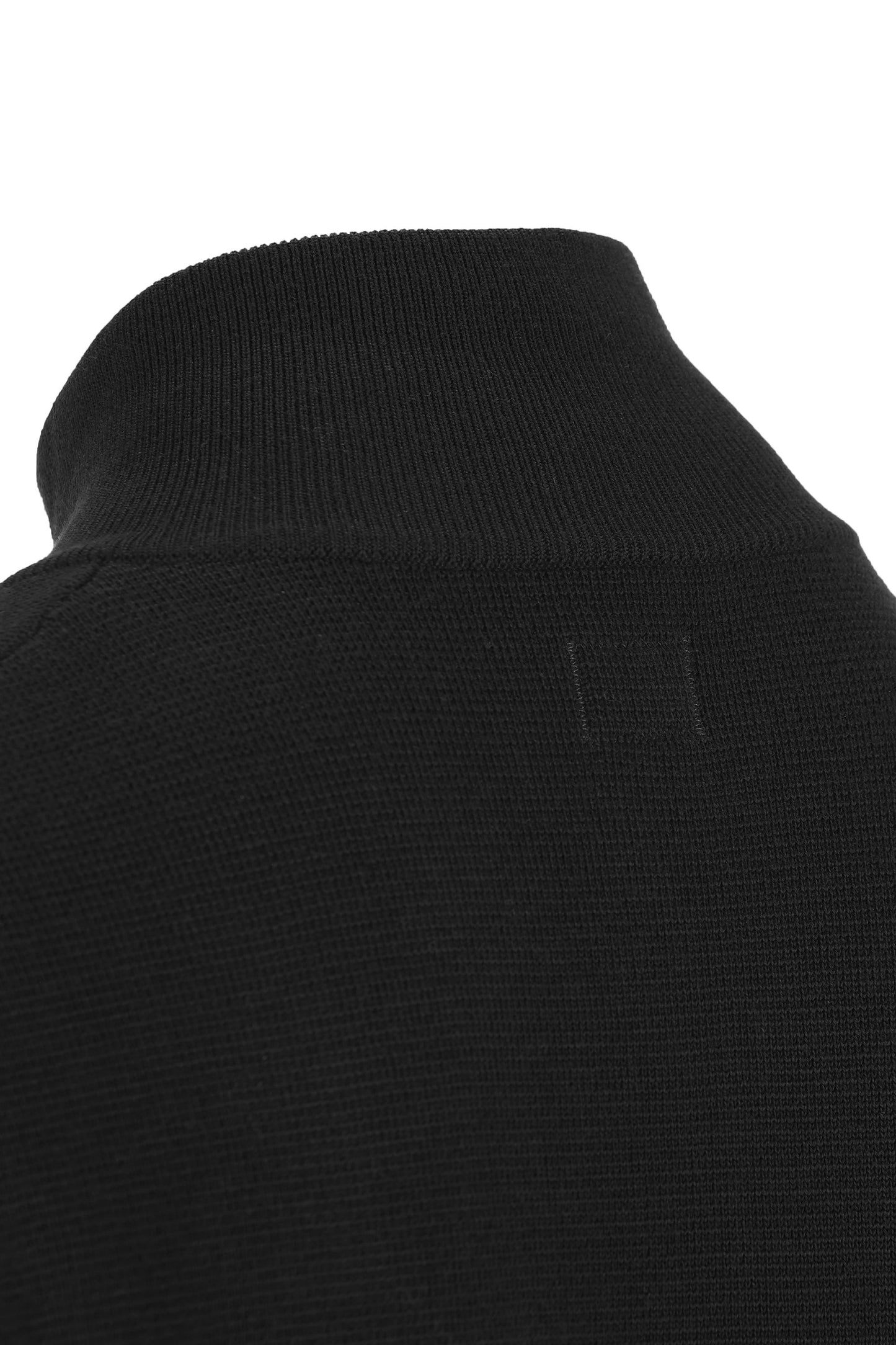 Cardigan realizzato in lana. 19CMKN202A 006595A999 C.P COMPANY 