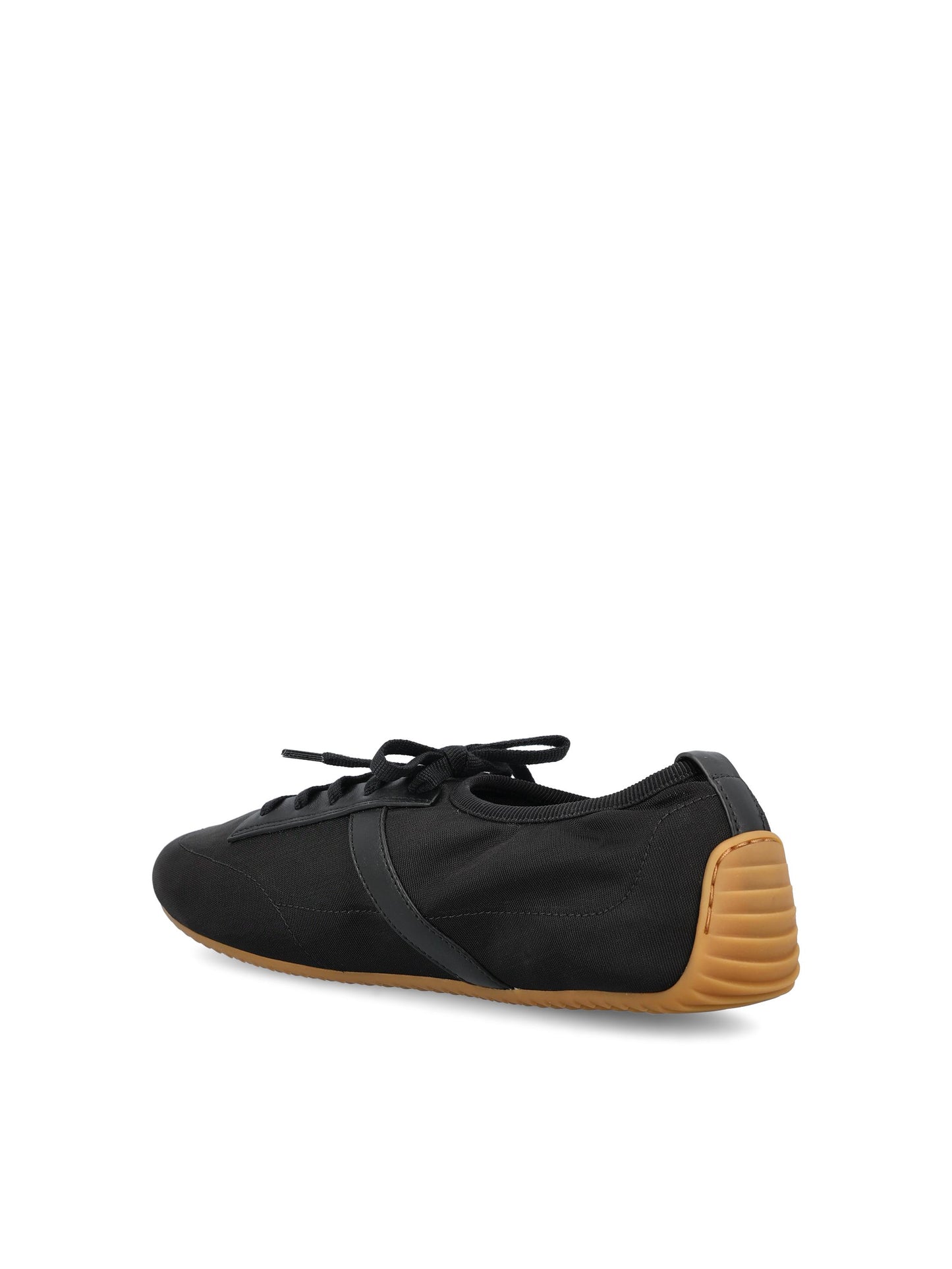 Sneakers realizzate in poliammide. BE004KE2F0 001 GIVENCHY 