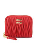 Portamonete realizzato in pelle di agnello. 5MM268 AFPPF0011 MIU MIU 
