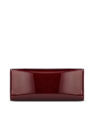 Clutch realizzata in pelle di vitello. 851921 AAEX16290 SAINT LAURENT 