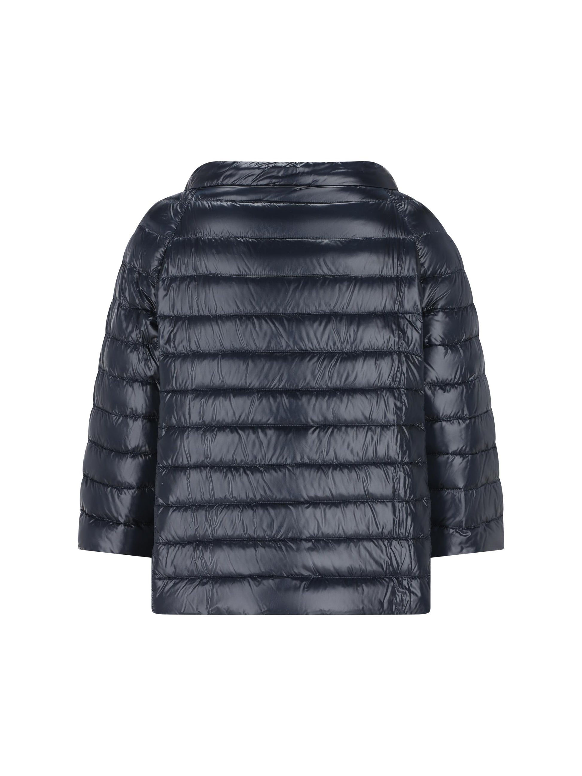 Piumino realizzato in poliammide. PI0769D 12017Z9290 HERNO 