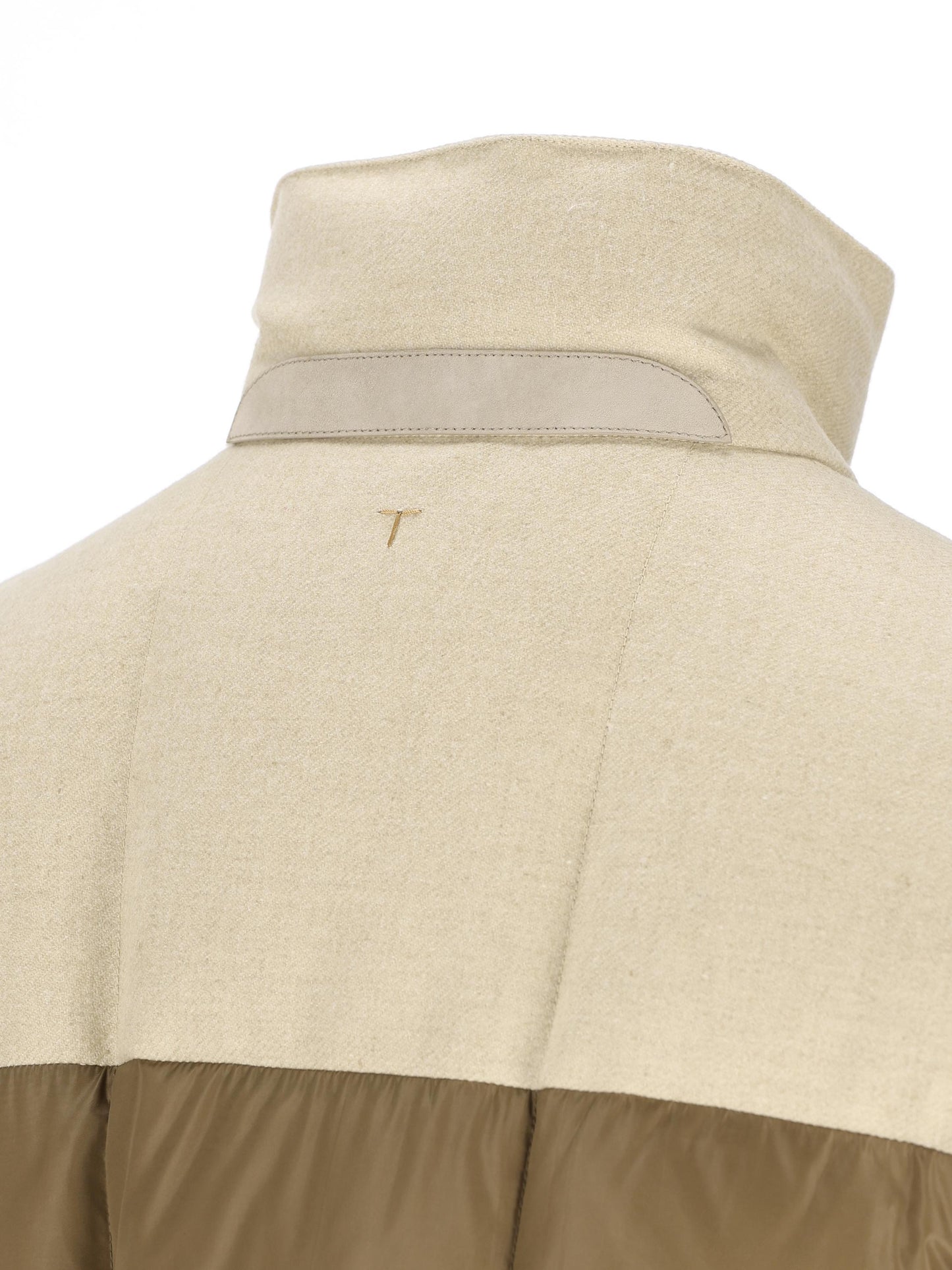 Piumino realizzato in poliammide. X1M32511860XSO C407 TOD'S 