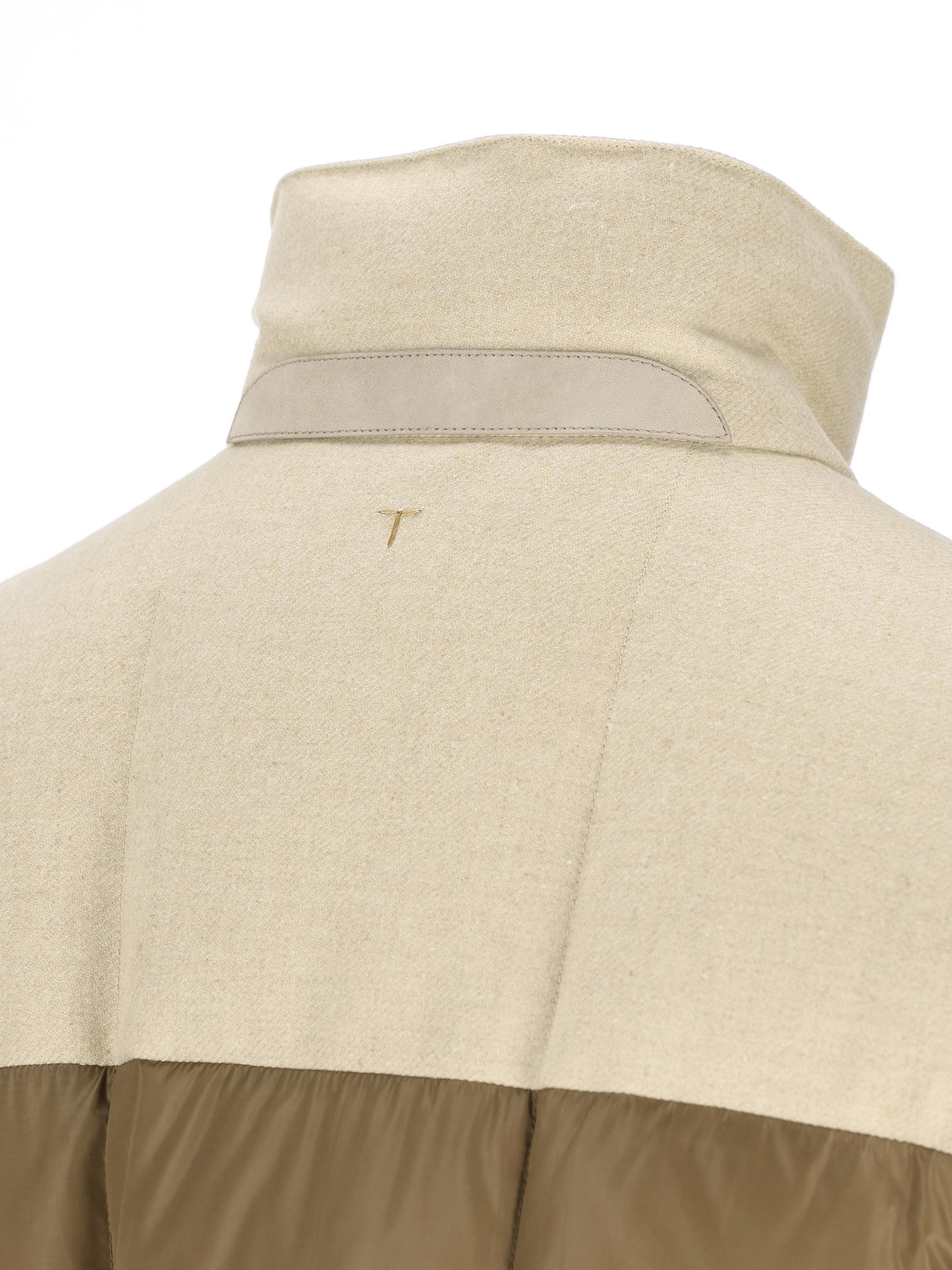 Piumino realizzato in poliammide. X1M32511860XSO C407 TOD'S 