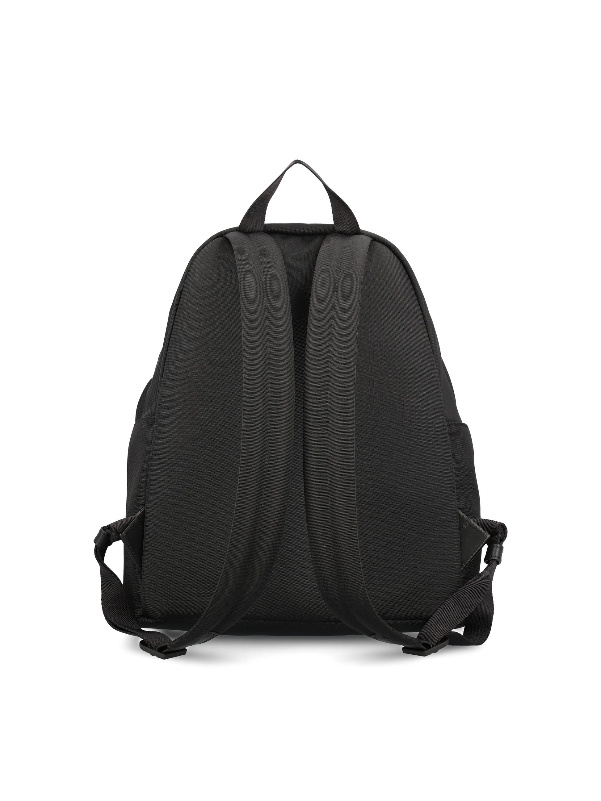 Zaino in nylon idrorepellente. M5A00009 M7755999 MONCLER 