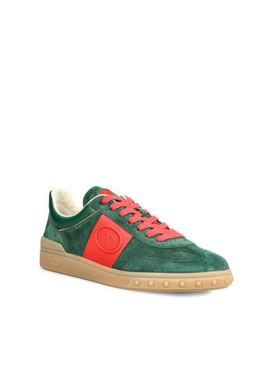Sneakers realizzate in crosta e pelle di vitello. 8Y2S0H77LAL 9UZ VALENTINO GARAVANI 