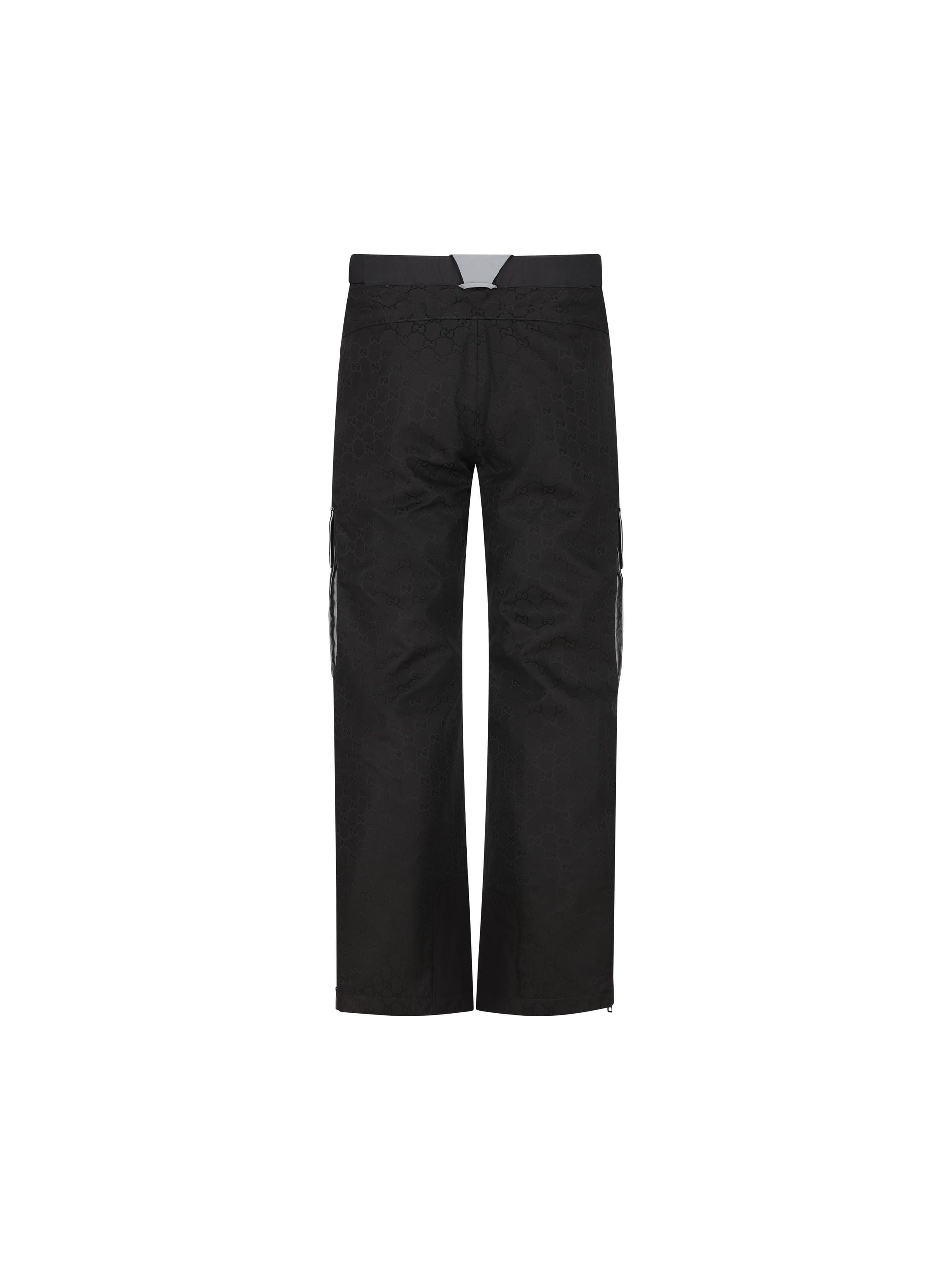 Pantalone realizzato in tessuto tecnico. 837770 ZATL71000 GUCCI 