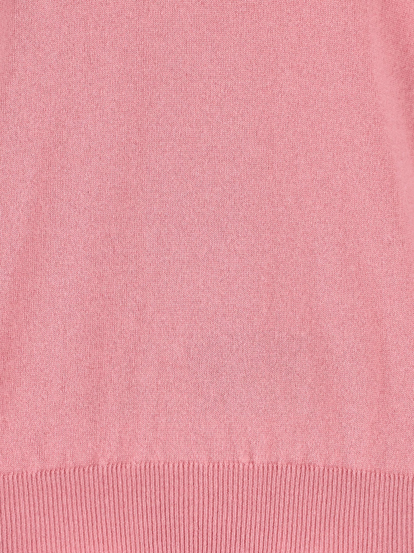 Maglione realizzato in cashmere. 3150C 1030 ALPHA STUDIO 