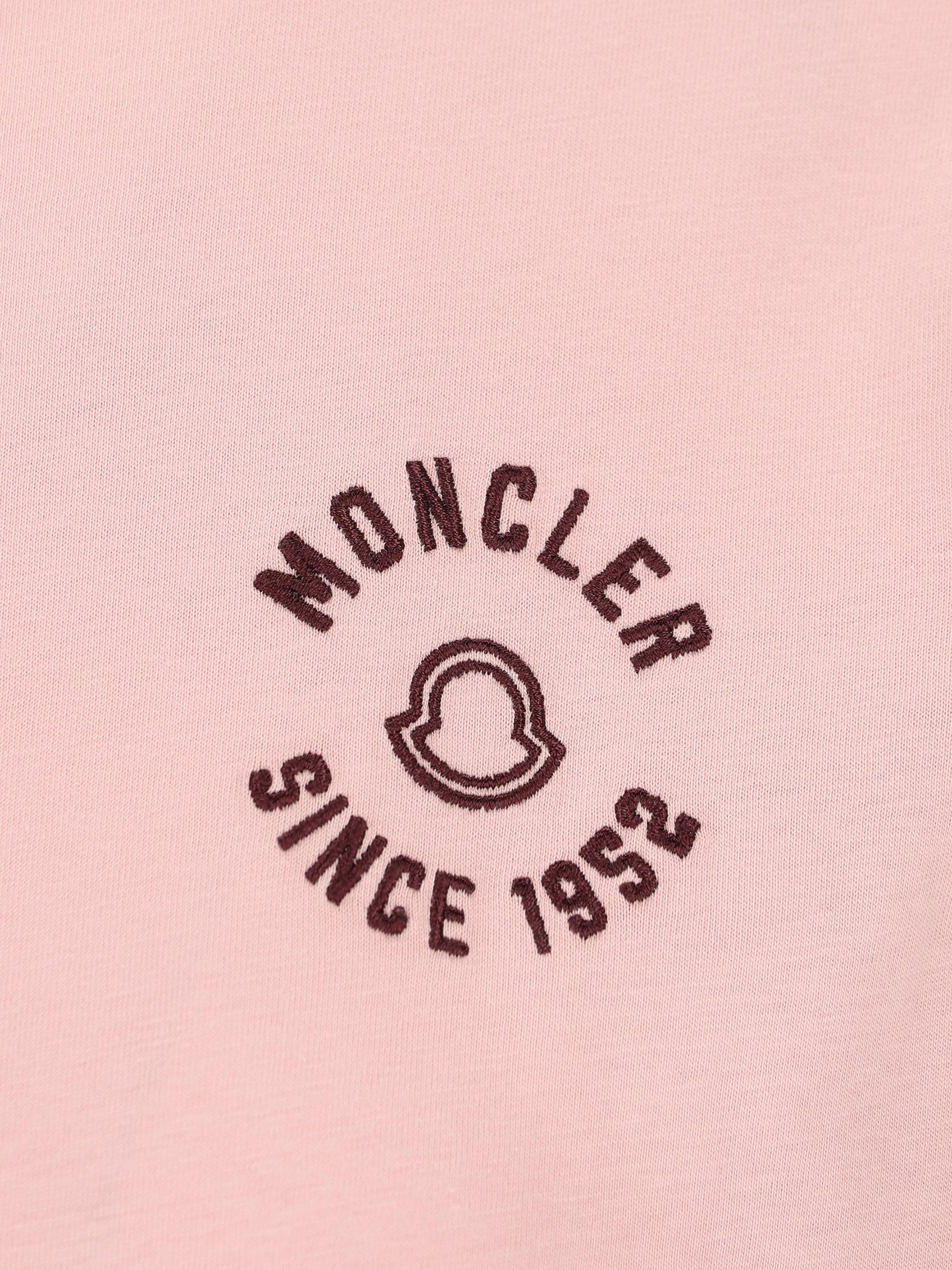 T-shirt realizzata in cotone. W8C00030 89AUO51E MONCLER 