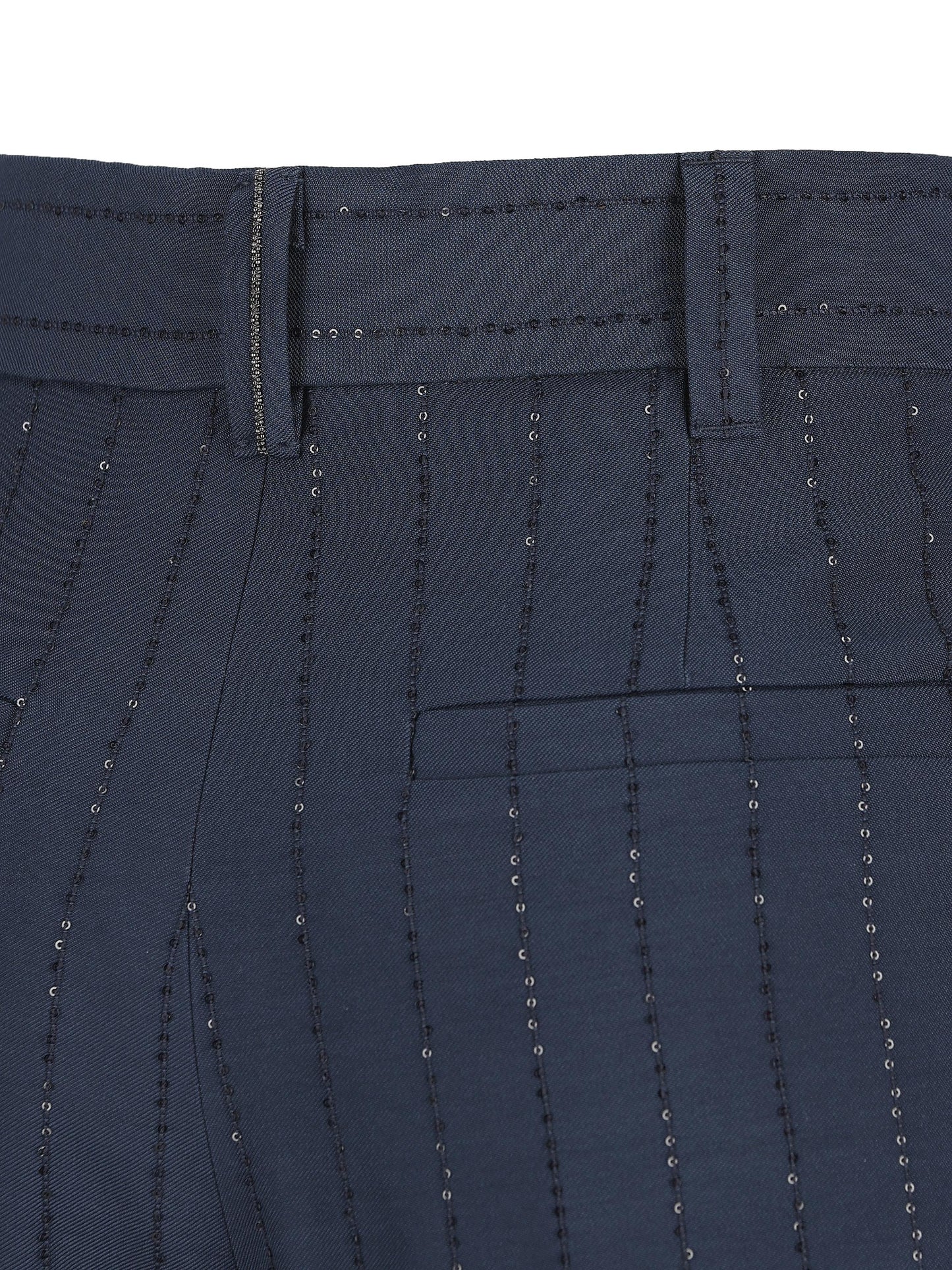 Pantaloni realizzati in viscosa e poliammide. ML592P9185 C2061 BRUNELLO CUCINELLI 