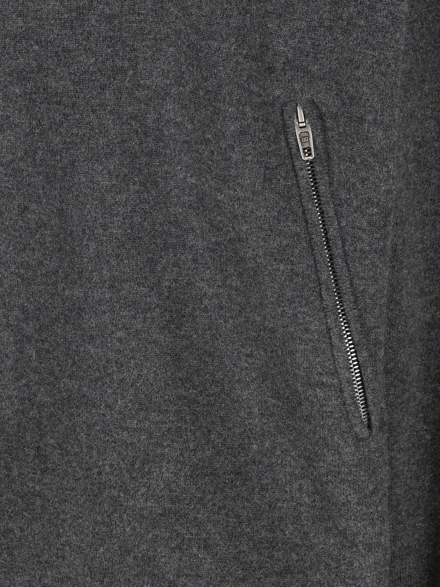 Pullover realizzato in lana. 849931 T17548519 BALENCIAGA 