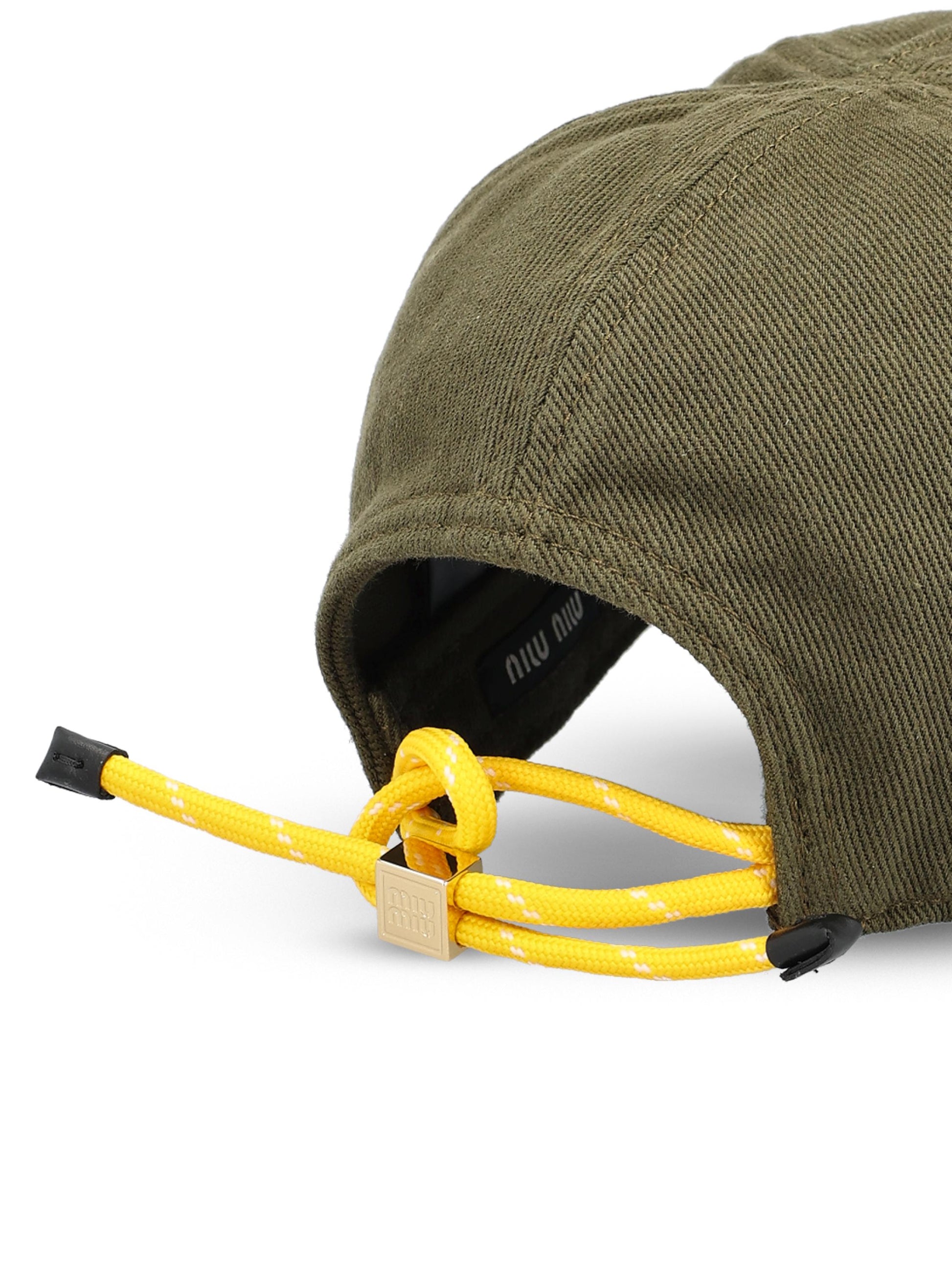 Cappello realizzato in cotone. 5HC369 2CR1F0L24 MIU MIU 