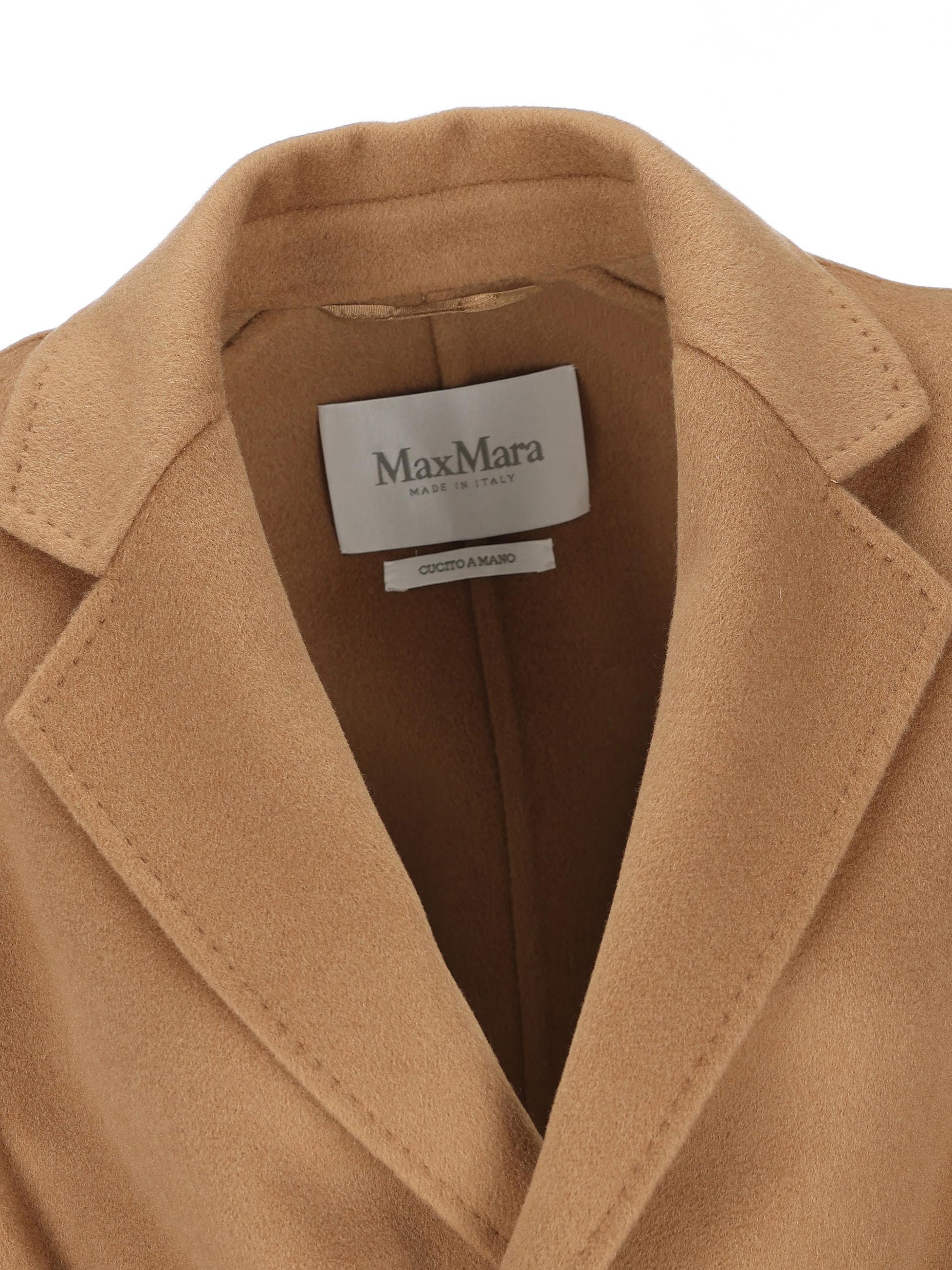 Cappotto realizzato in cashmere. 2611011101600 003 MAX MARA 