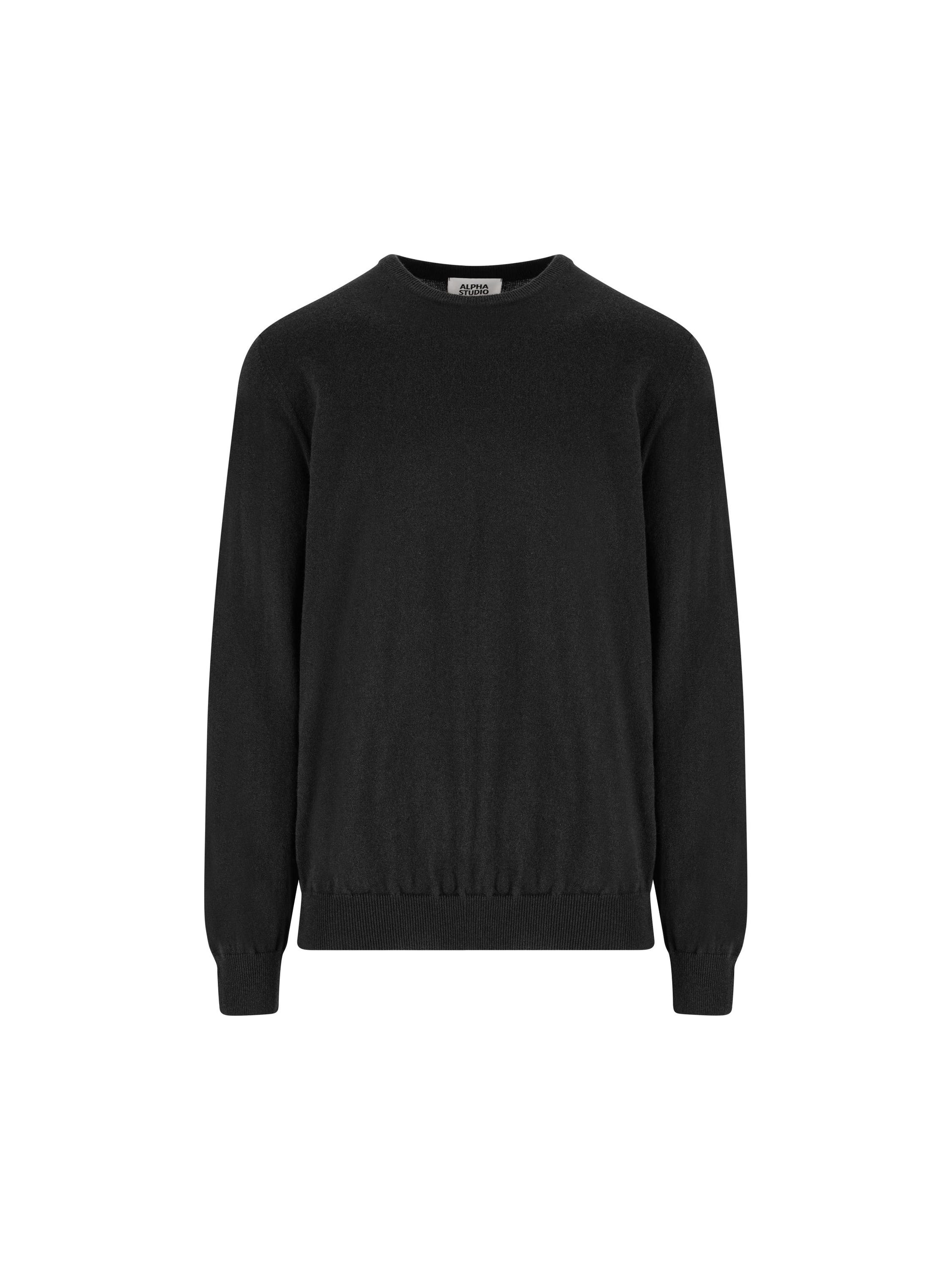 Maglione realizzato in cashmere. 3150C 1002 ALPHA STUDIO 