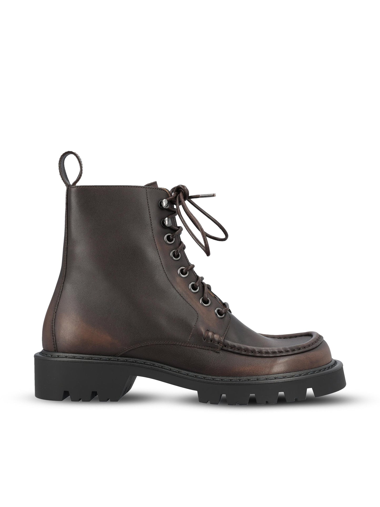 Stivali realizzati in pelle. M816284X95 3110 LOEWE 