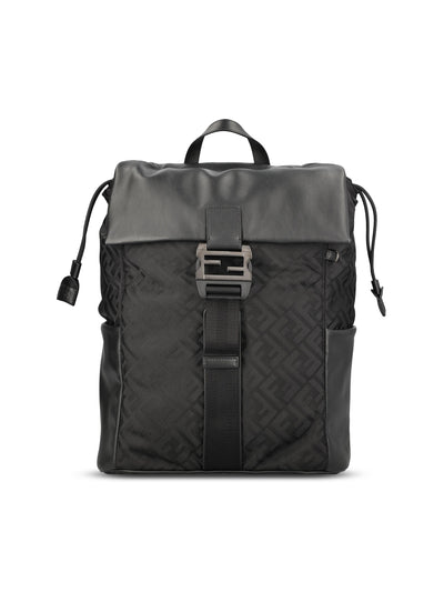 Zaino realizzato in nylon. 7VZ090 AVC6F0SAJ FENDI 