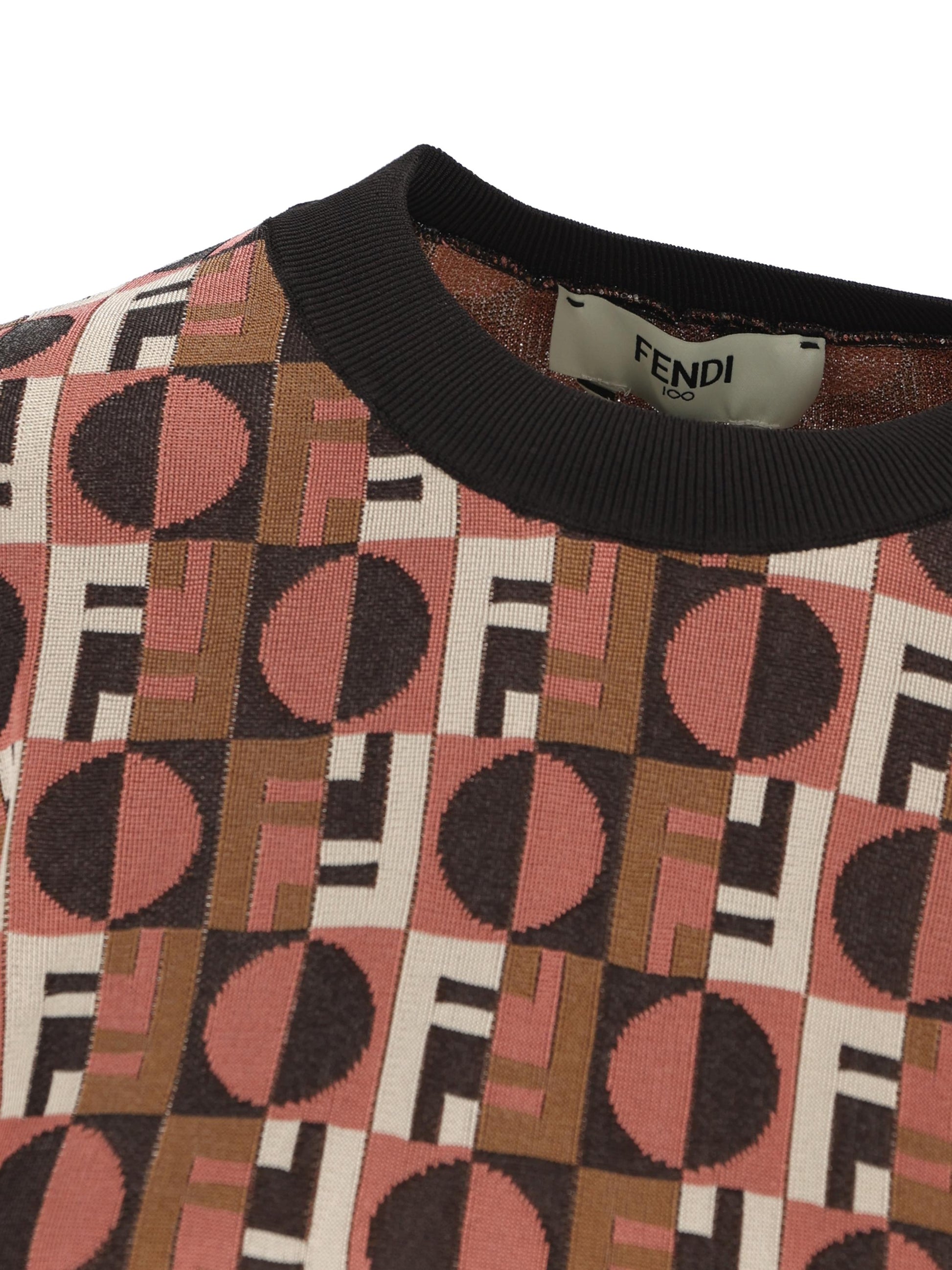 Maglia realizzata in viscosa. FZXE04 AYLVF1T6N FENDI 