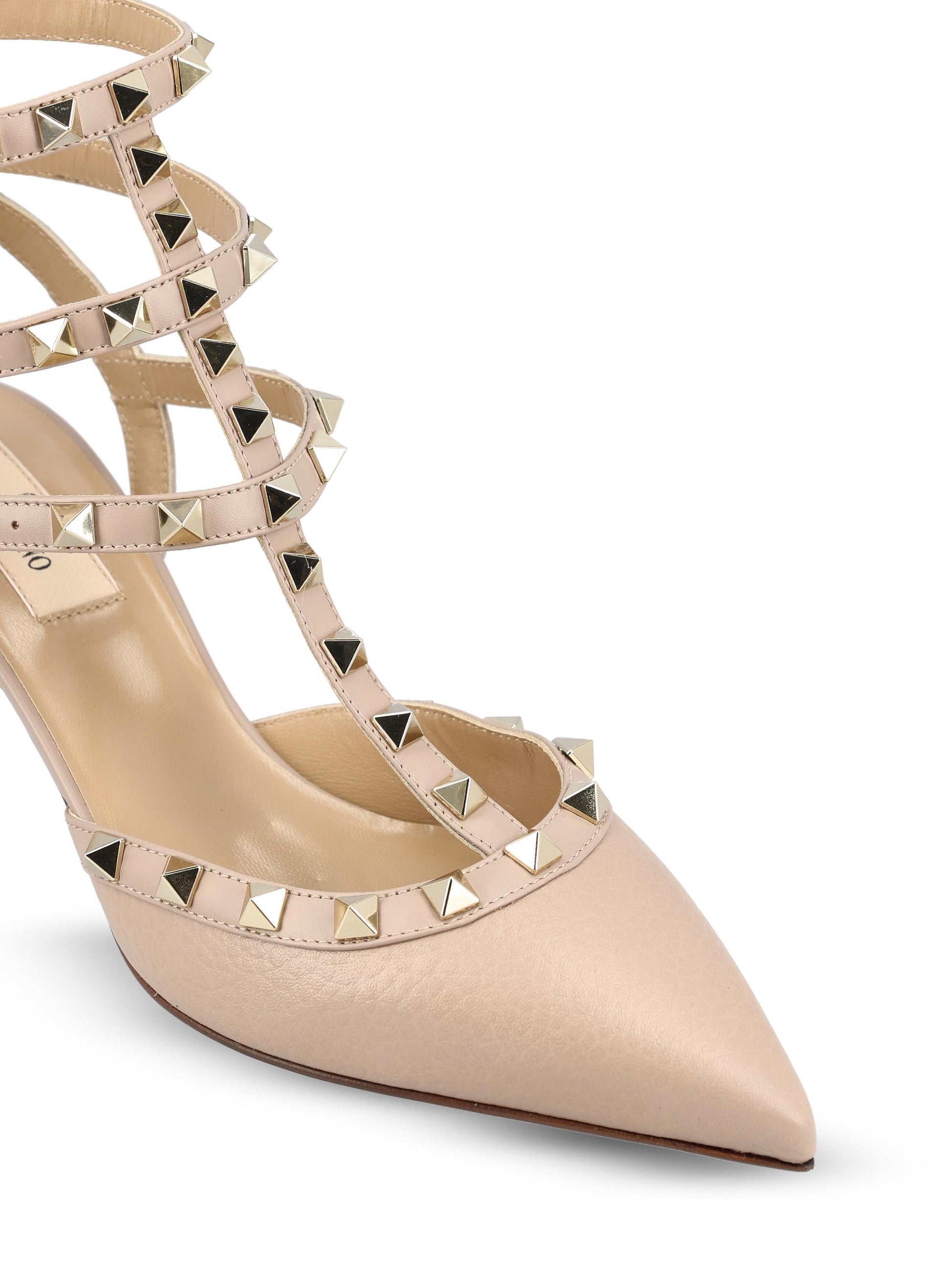 Décolleté Rockstud realizzate in pelle. 7W2S0375VCE P45 VALENTINO GARAVANI 