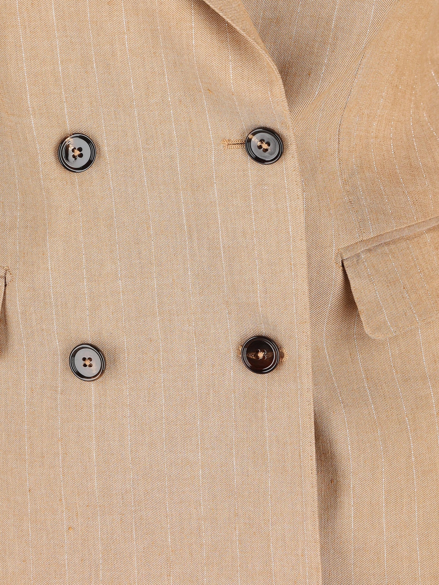 Completo realizzato in lana vergine e seta. T-PARIGI10BAD F1107 TAGLIATORE 