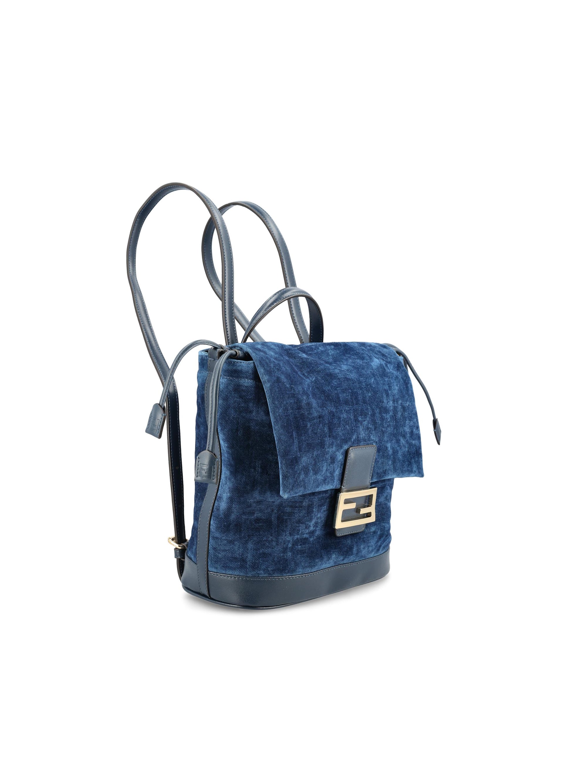 Zaino realizzato in denim. 8BZ057 AWDVF1UJW FENDI 