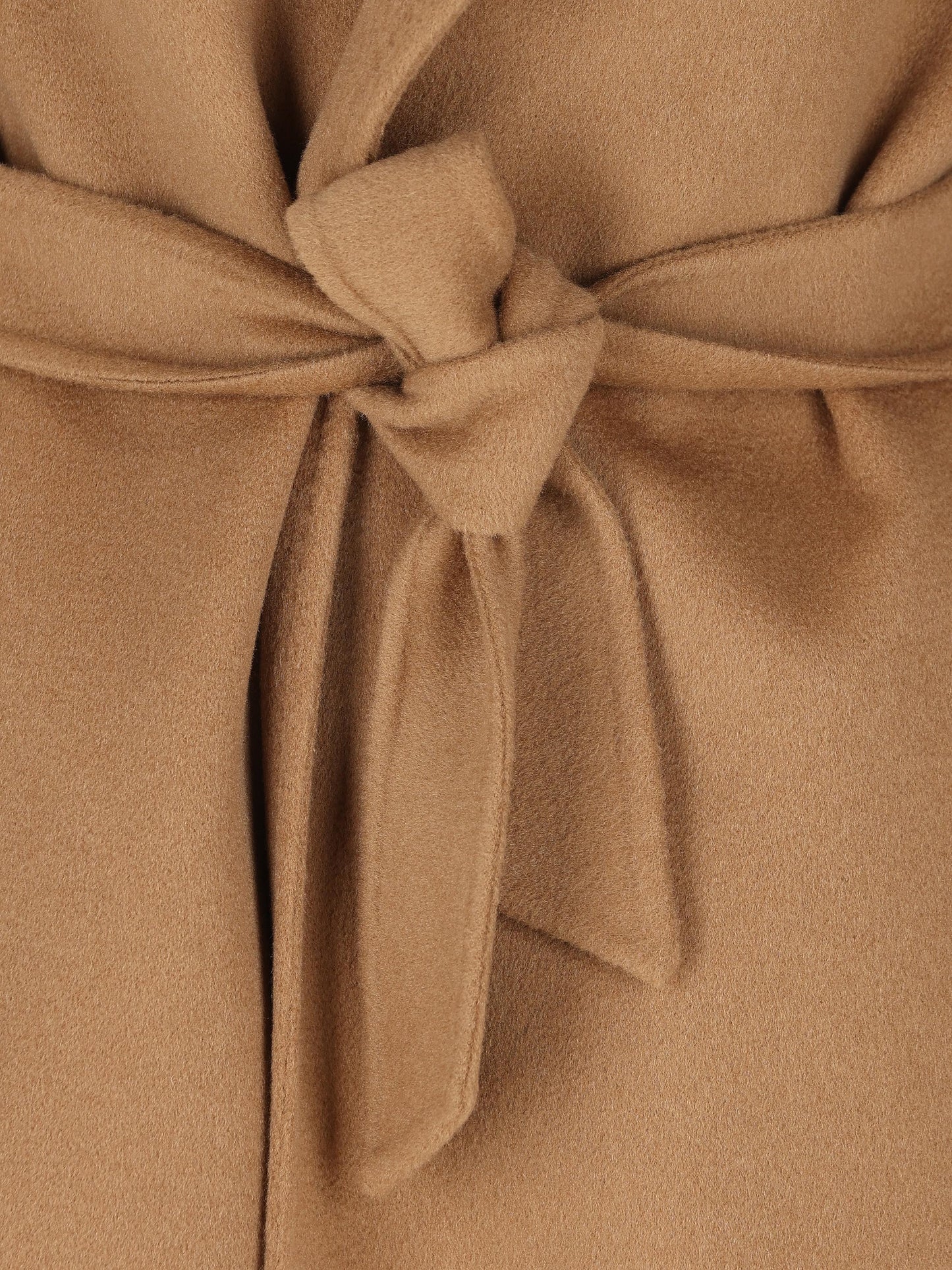 Cappotto realizzato in cashmere. 2611011101600 003 MAX MARA 