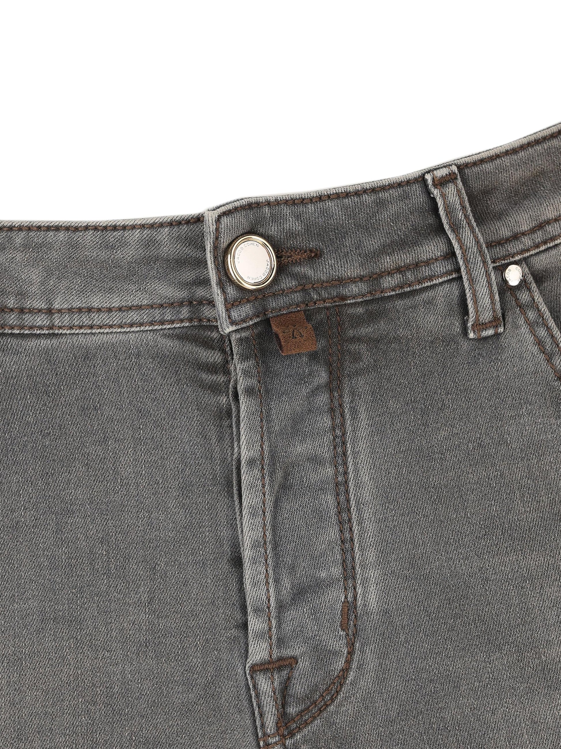 Jeans realizzati in cotone. QE015053 S3618V1800D JACOB COHËN 