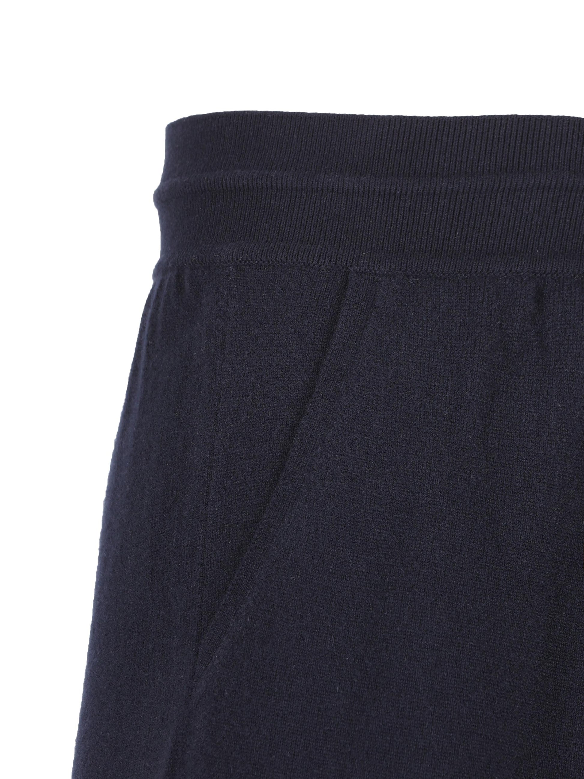Pantaloni realizzati in baby cashmere. FAP0179 W000 LORO PIANA 