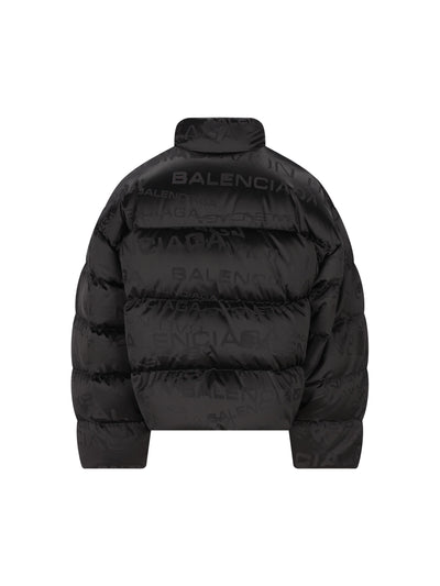 Piumino realizzato in poliammide. 850845 TTQ131000 BALENCIAGA 