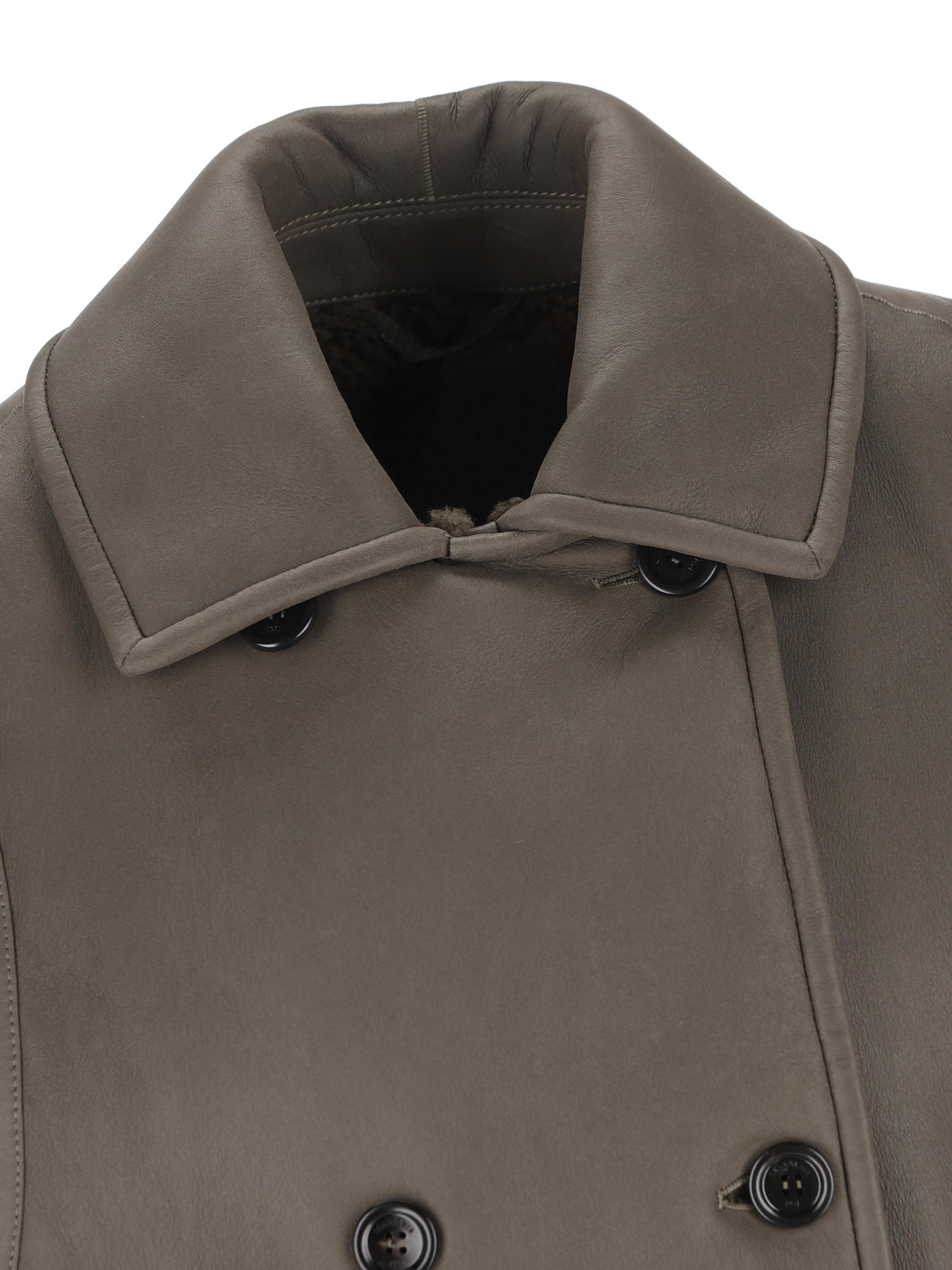 Gilet realizzato in montone. 2521416053600 003 MAX MARA 
