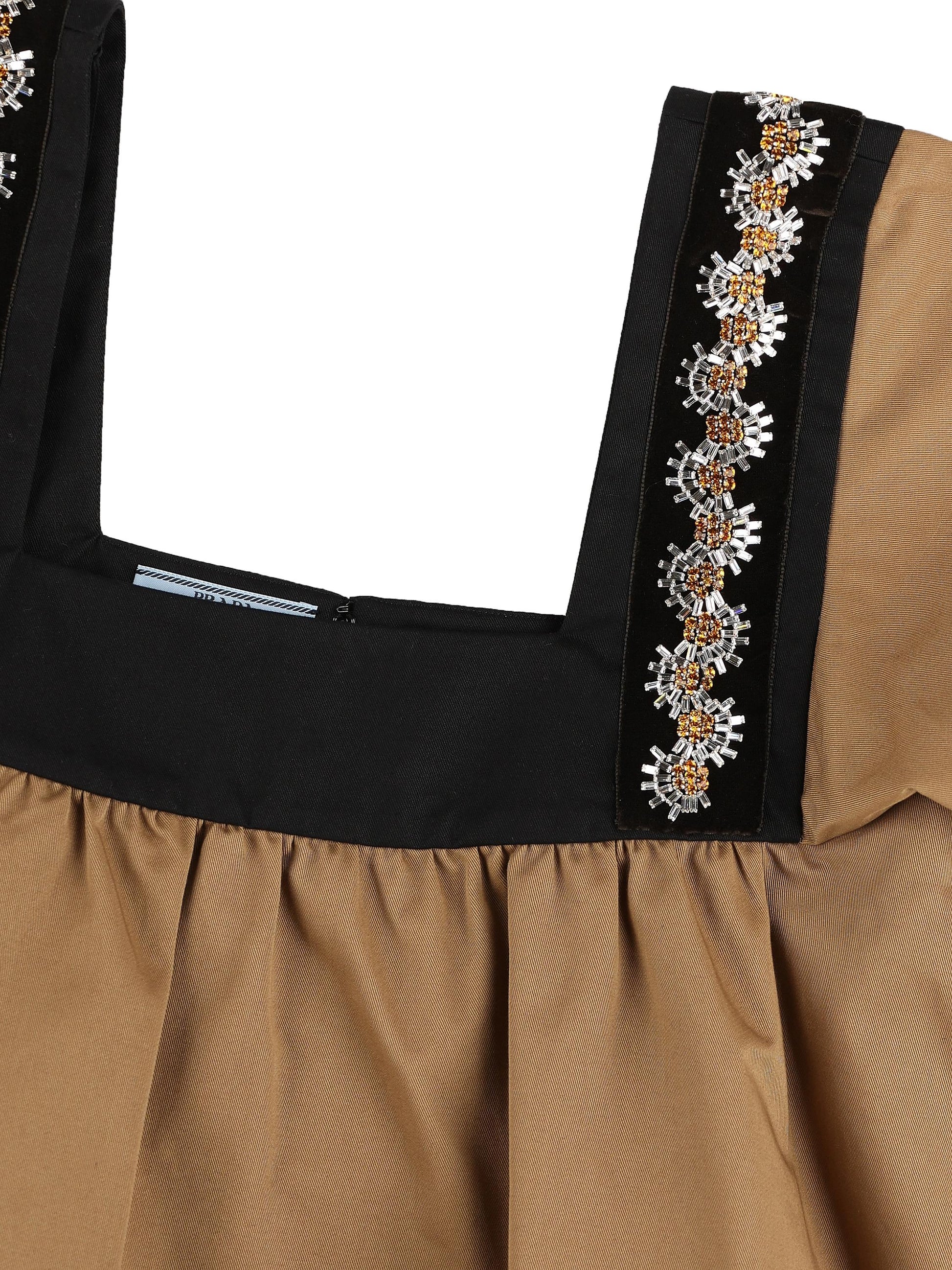 Top realizzato in cotone. P981NR 19Q7F0594 PRADA 