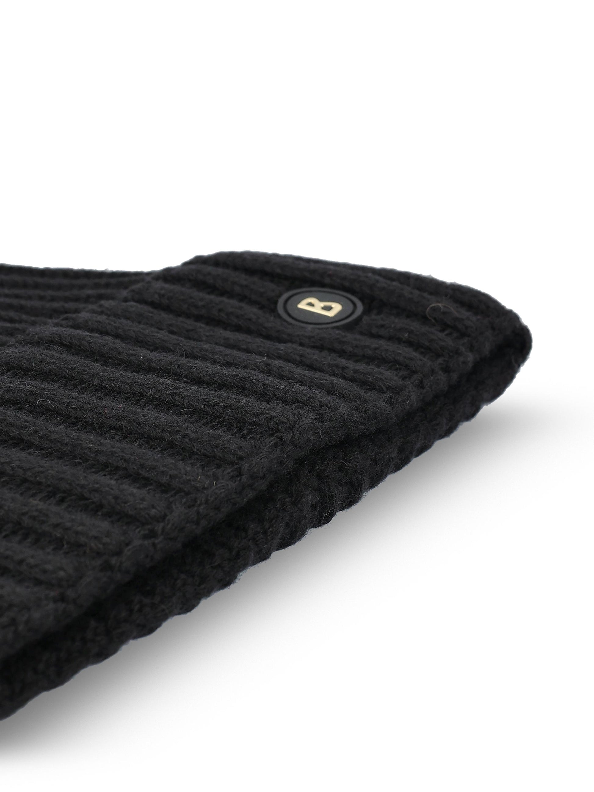 Cappello realizzato in lana vergine. 91786087 026 BOGNER 