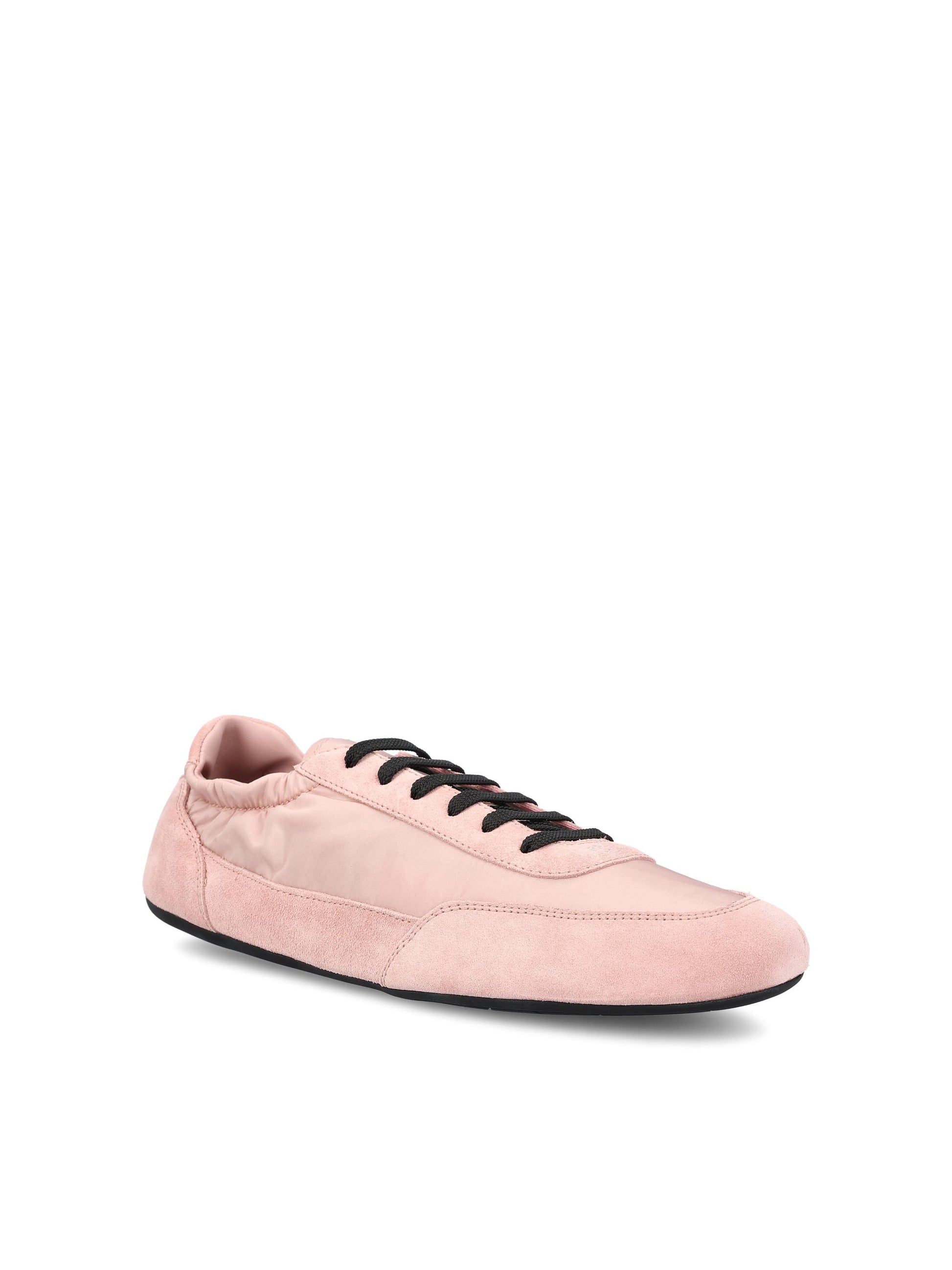 Sneakers realizzate in poliammide. 1E959N D7CF0924 PRADA 