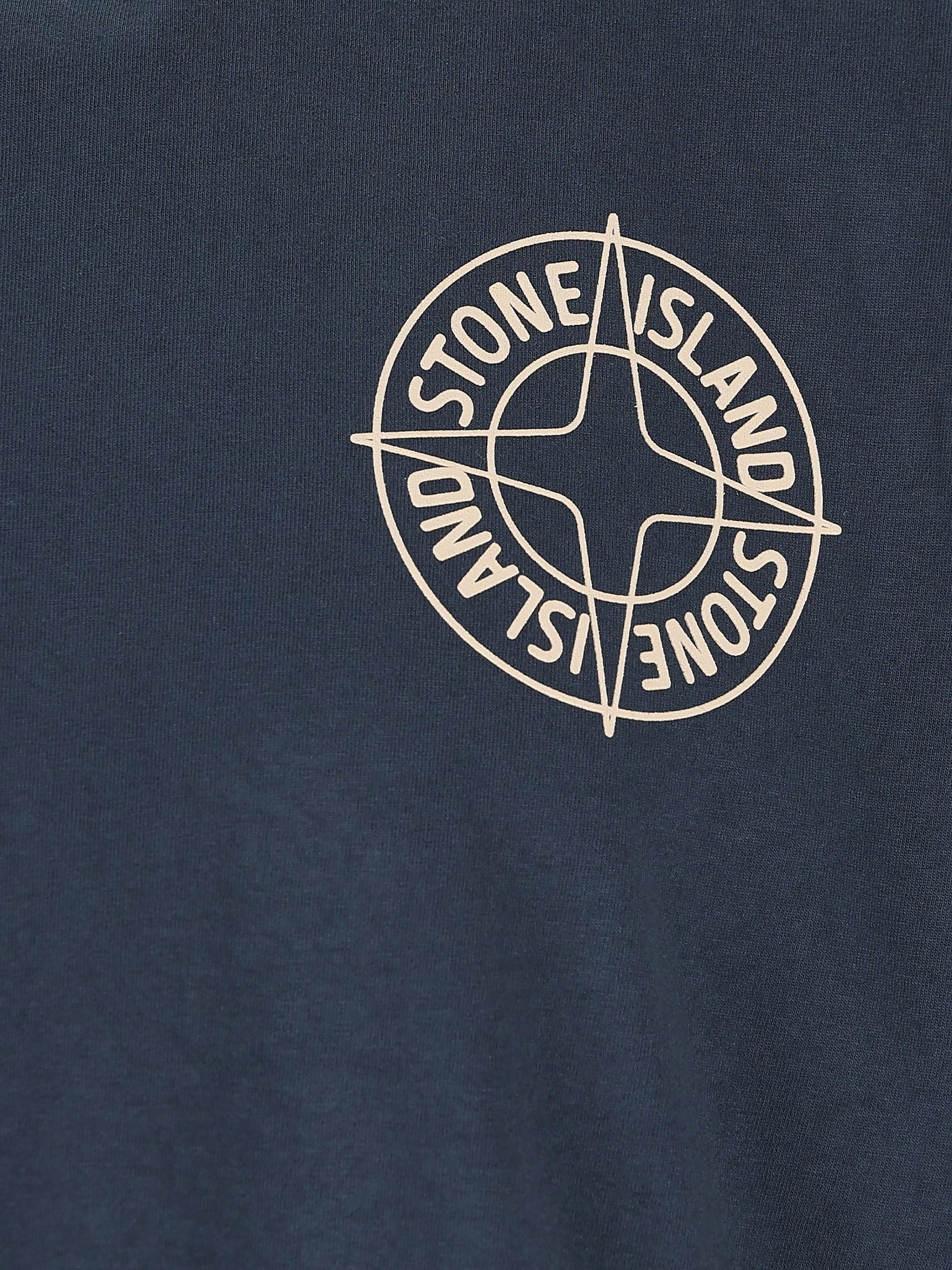 T-Shirt realizzata in cotone. 2100001 S0284V0020 STONE ISLAND 