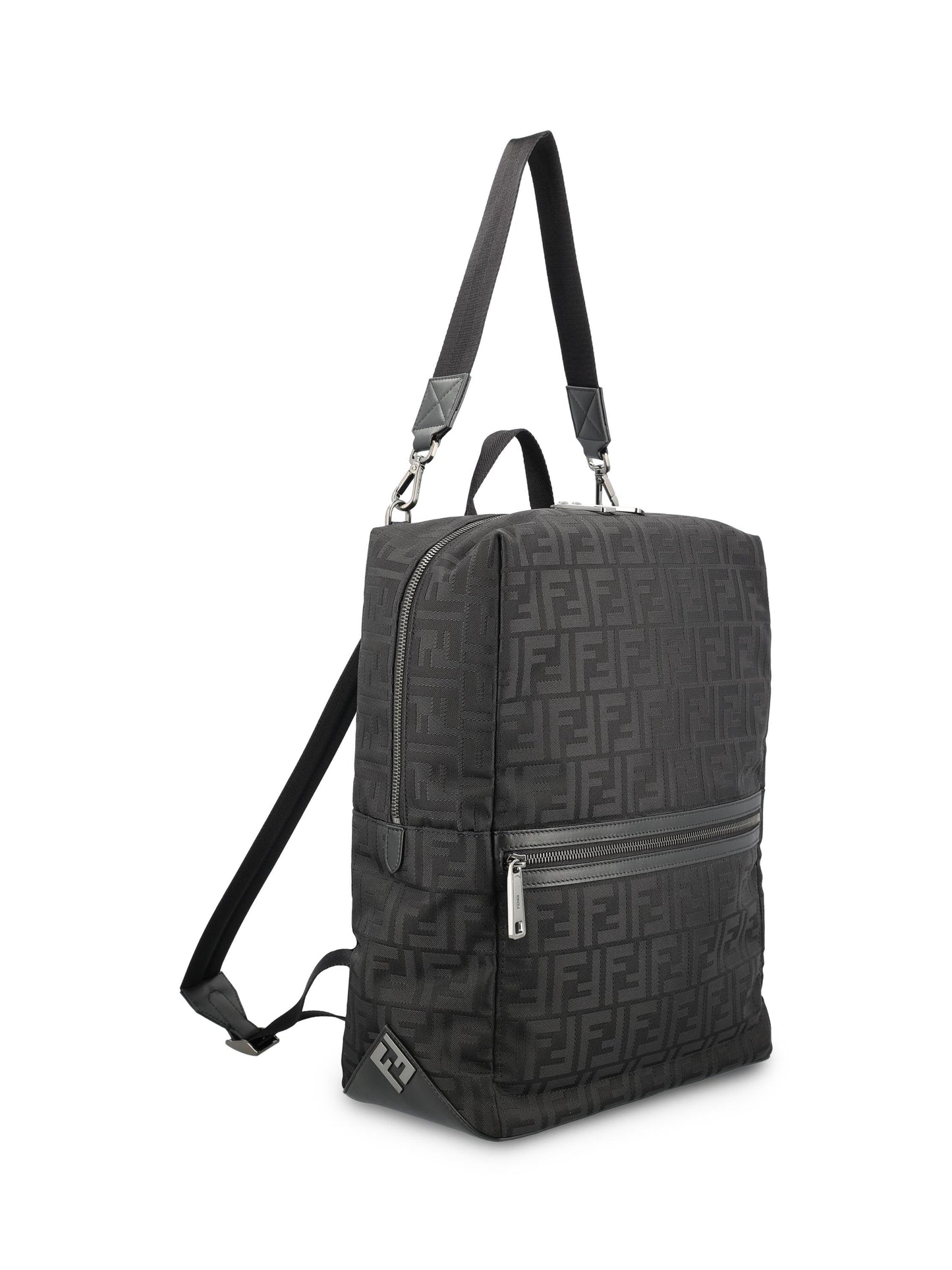 Zaino realizzato in nylon FF. 7VZ091 AVC6F05TR FENDI 