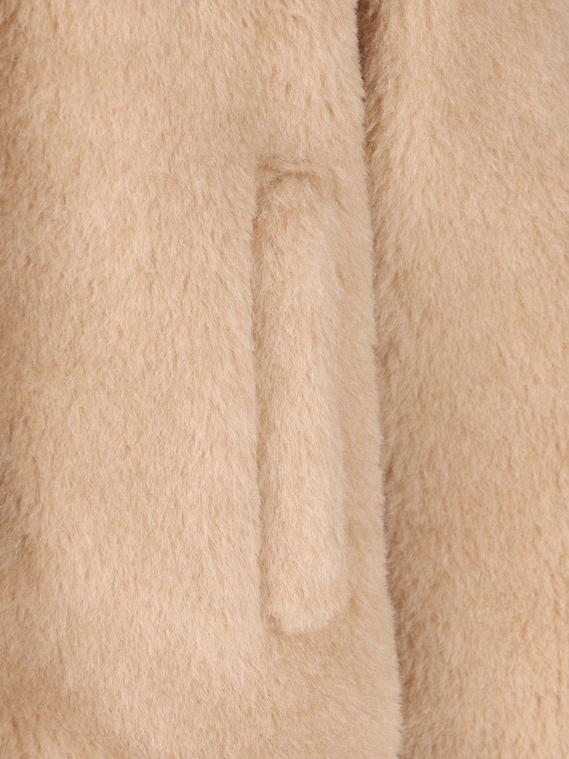 Cappotto realizzato in alpaca e lana. 2611081011600 029 MAX MARA 