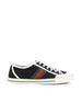 Sneakers realizzate in tessuto. 854436 FAFS41090 GUCCI 