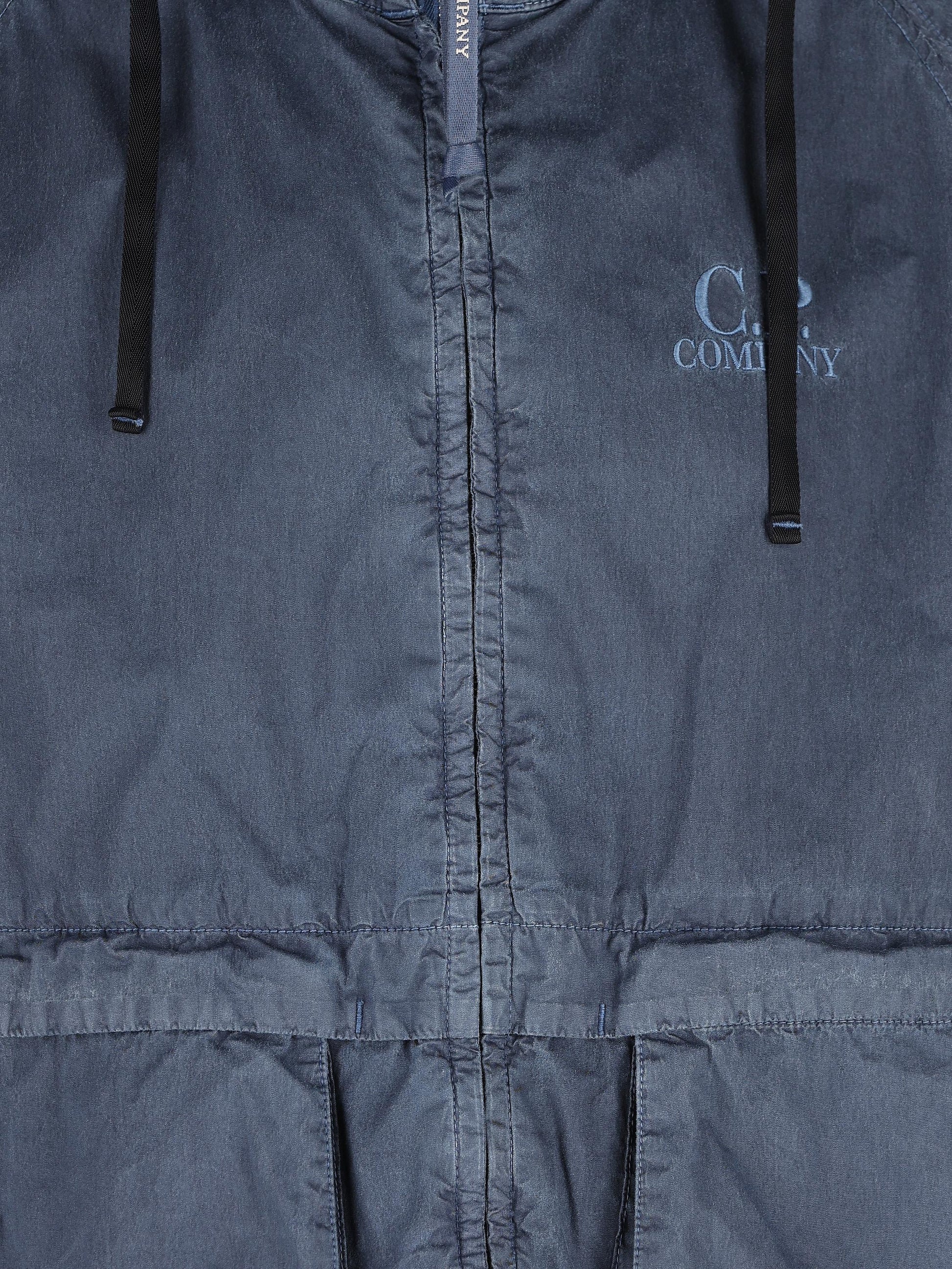 Giacca realizzata in cotone e poliammide. 20CMOW110A 110543D889 C.P COMPANY 