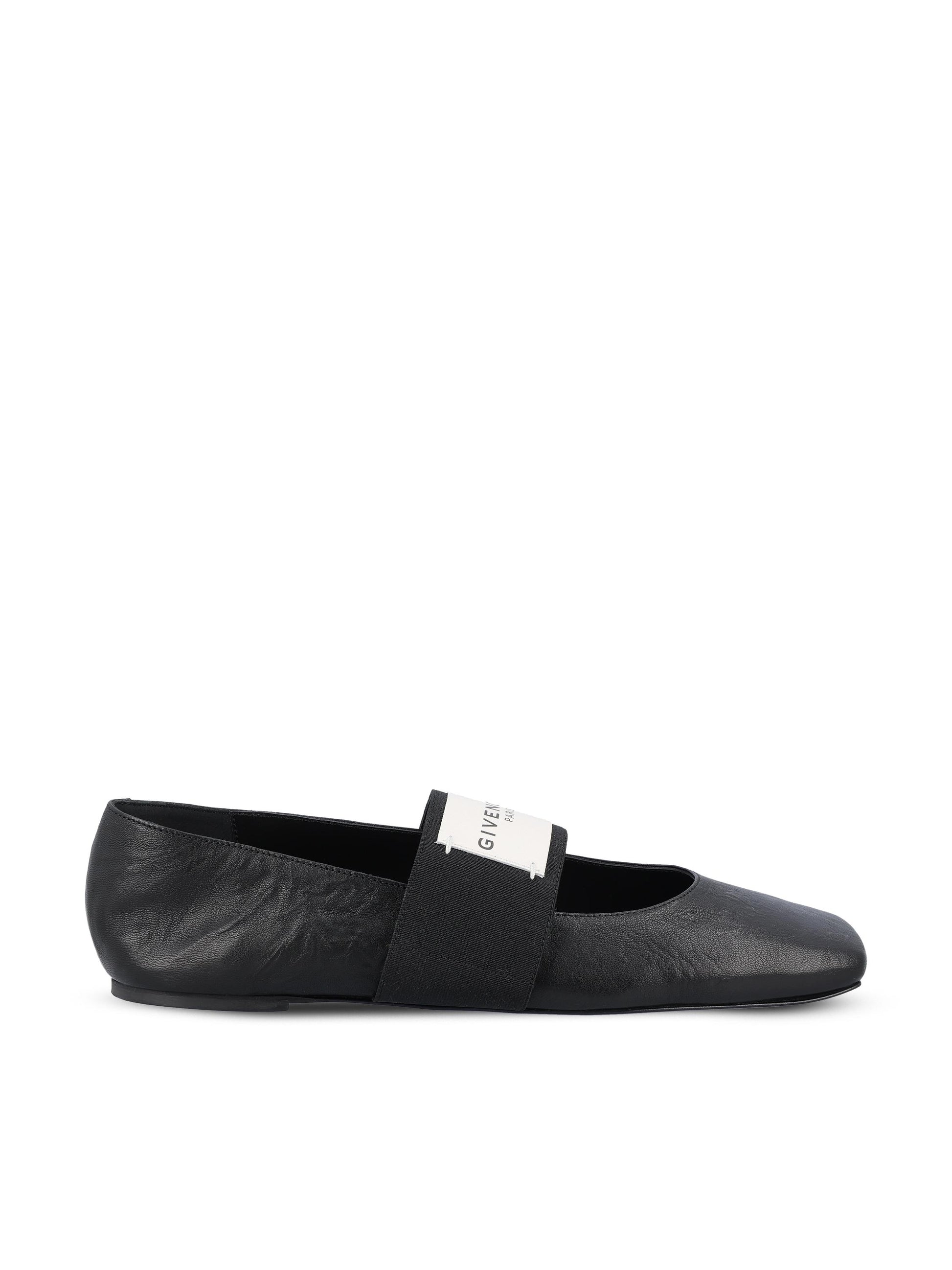 Ballerine realizzate in pelle. BE5010E2FX 001 GIVENCHY 