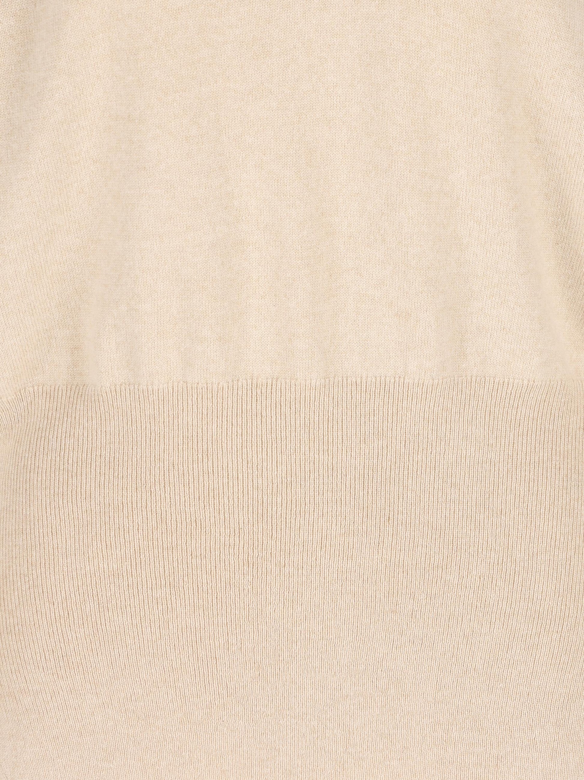 Polo realizzata in baby cashmere. FAP6078 A001 LORO PIANA 